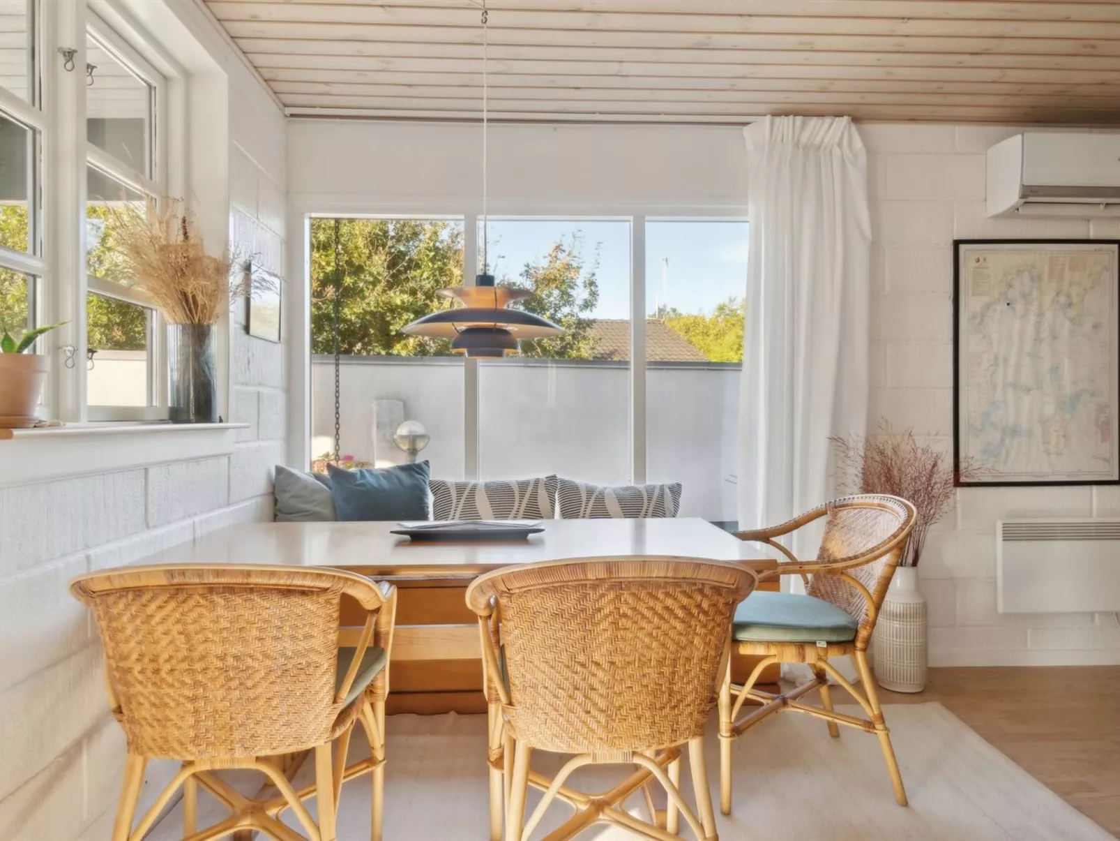 "Eikka" - 100m from the sea-Binnen