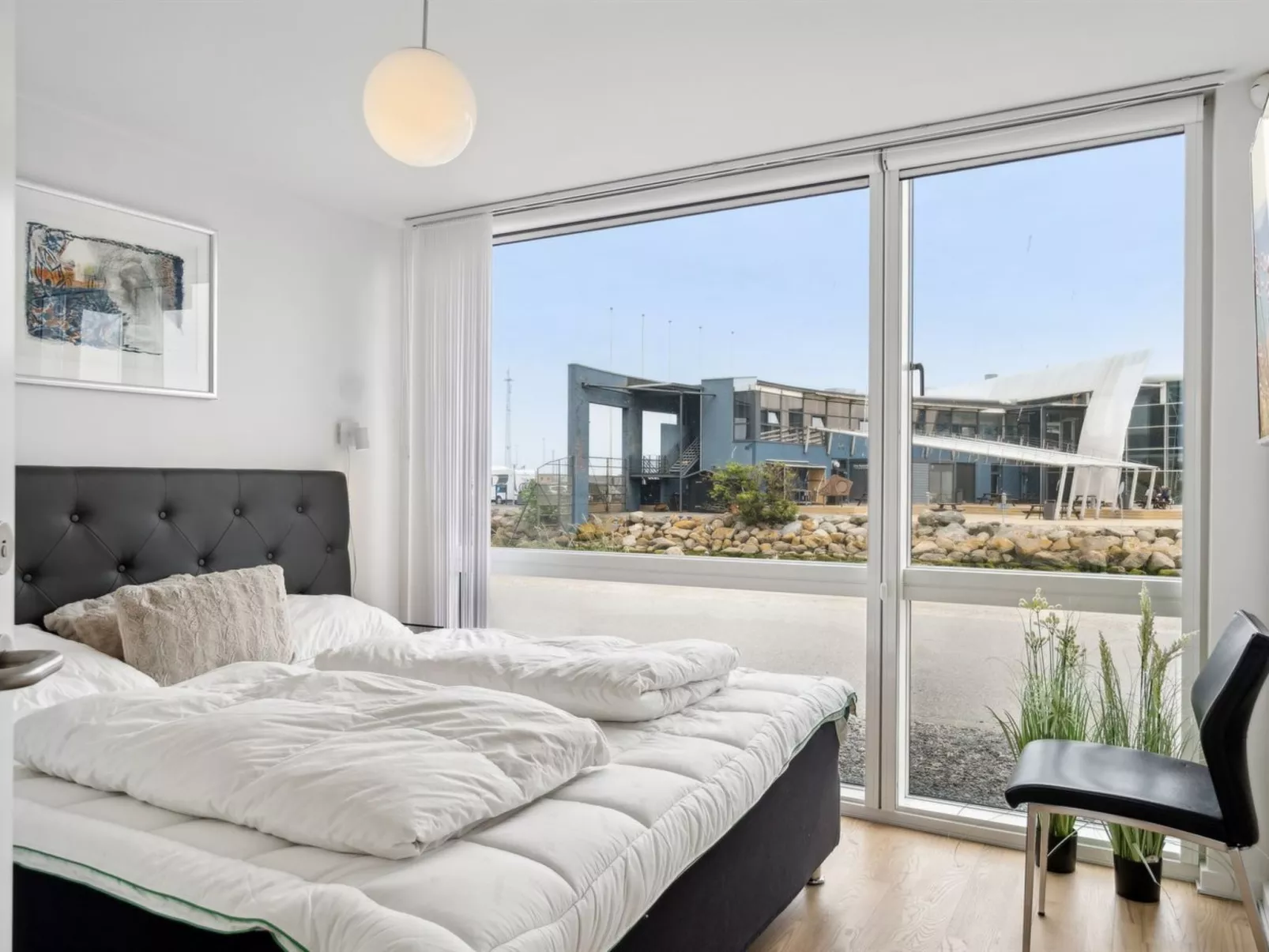 "Skade" - 10m from the sea-Binnen