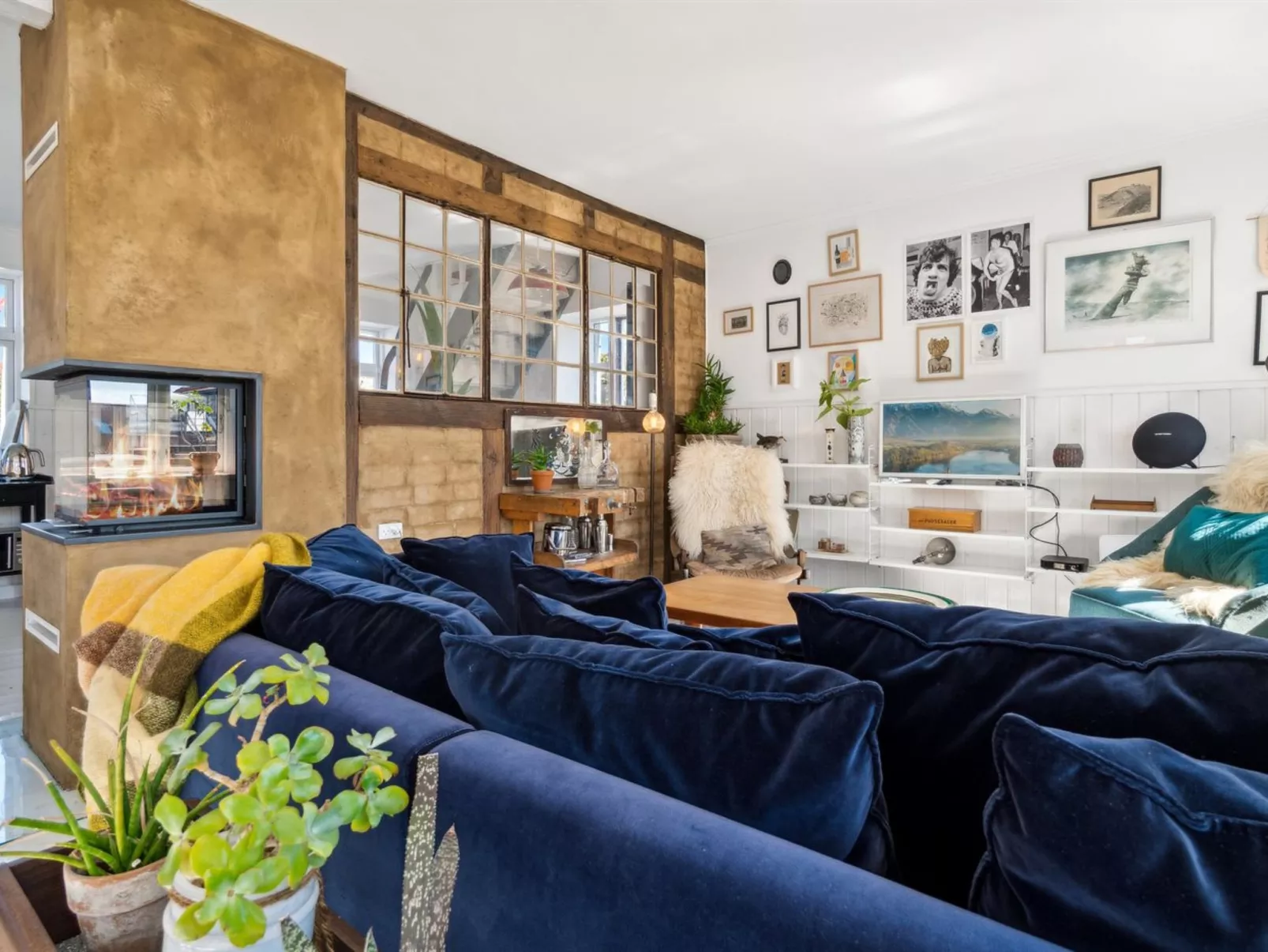 "Hebba" - 125m from the sea-Binnen