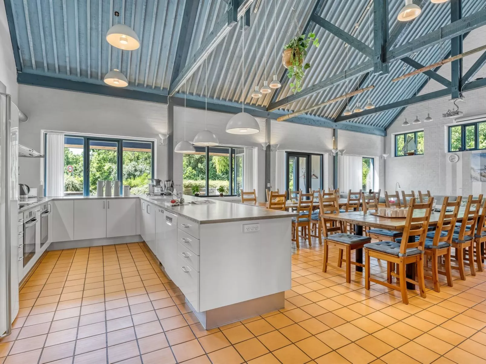 "Øthulf" - 200m from the sea-Binnen