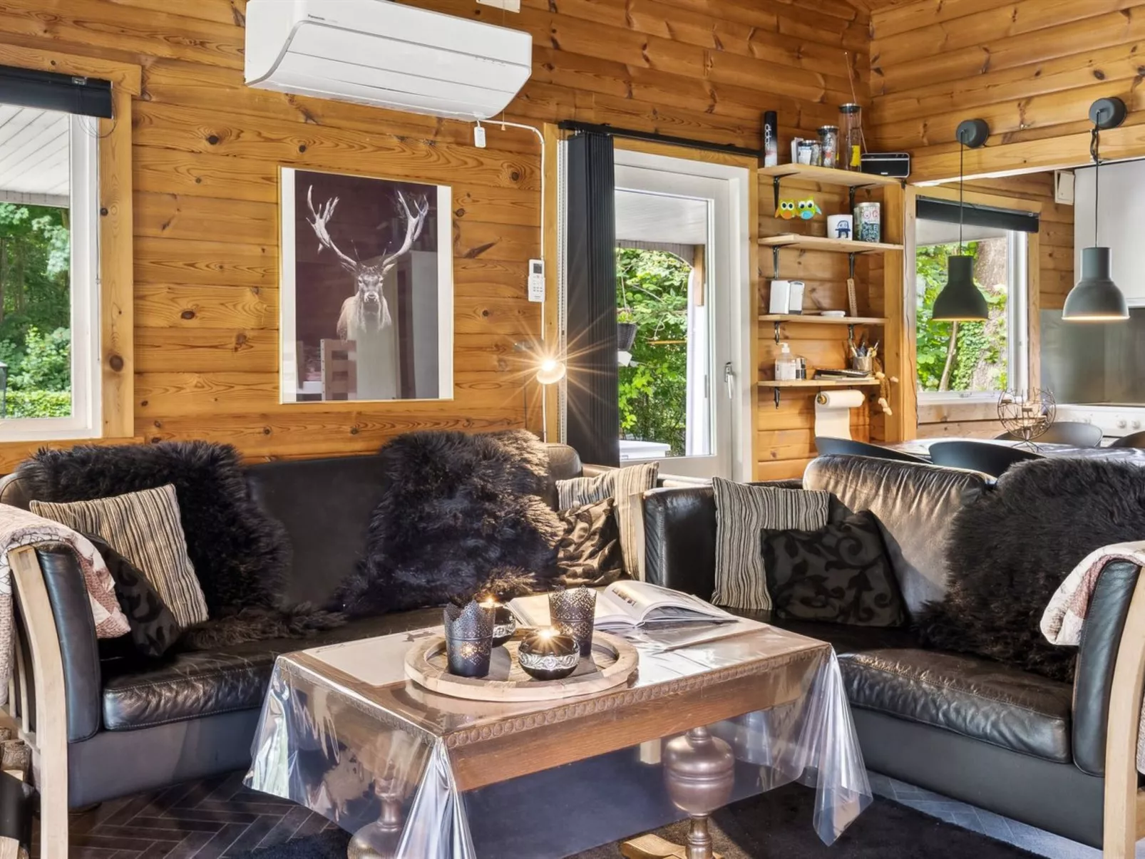 "Araminta" - 800m from the sea-Binnen