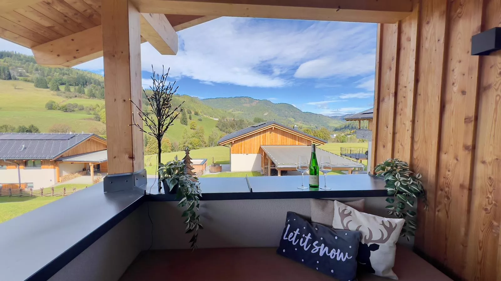Almchalet Alpenglück-Terrasbalkon