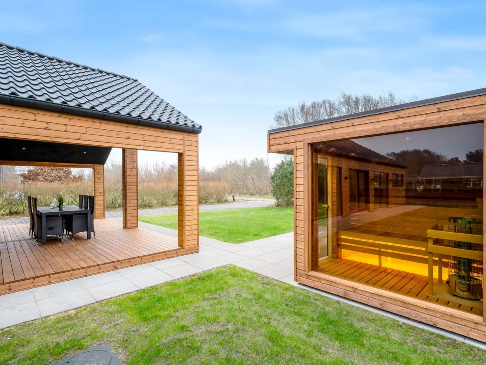 "Grimar" - 400m to the fjord-Buiten