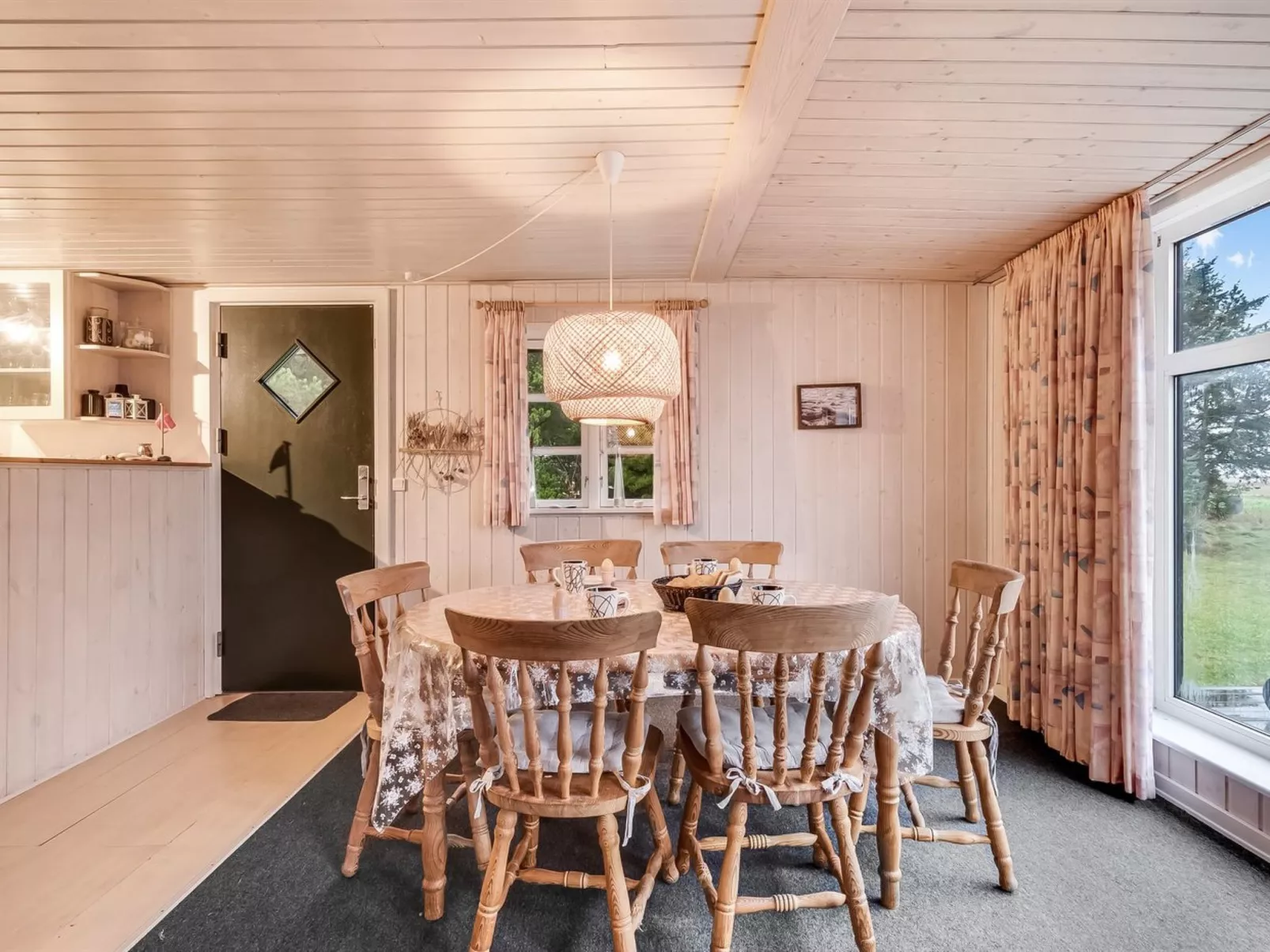 "Brawith" - 700m to the fjord-Binnen