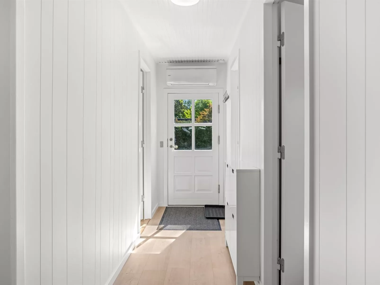 "Tayana" - 500m from the sea-Binnen