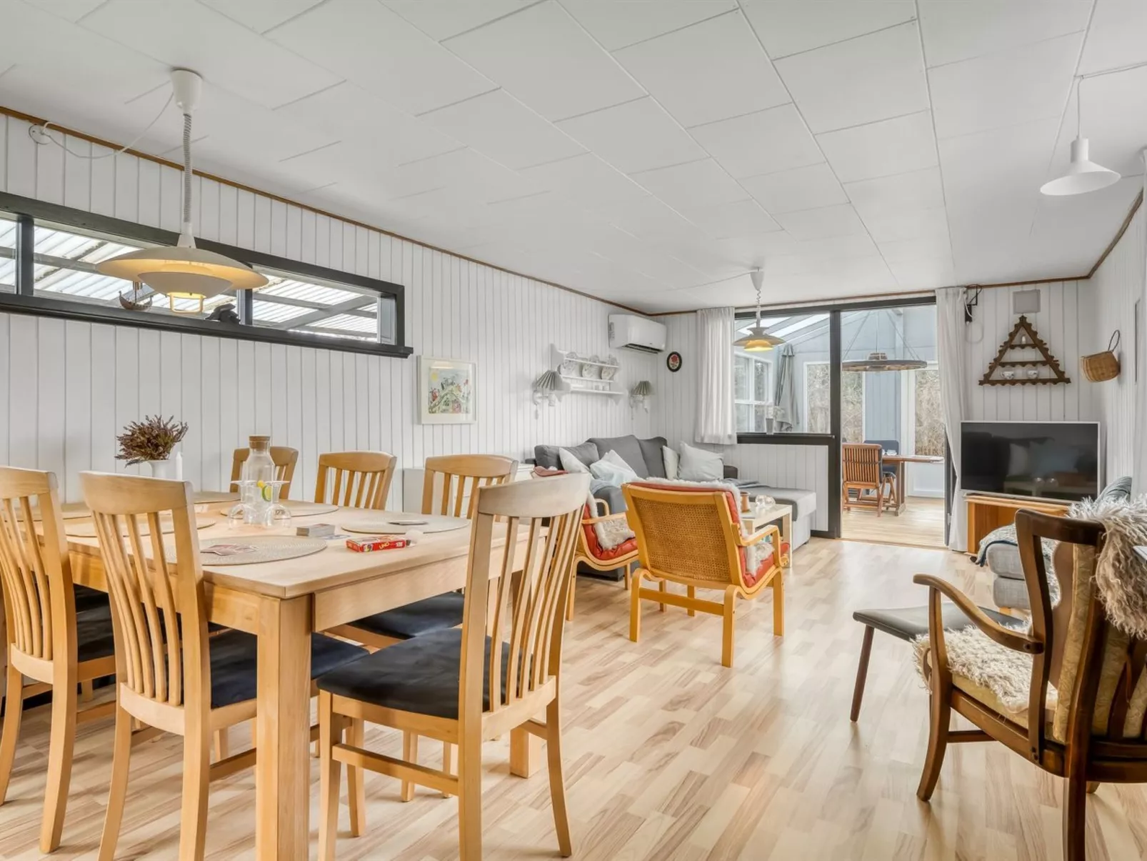 "Hælf" - 600m from the sea-Binnen