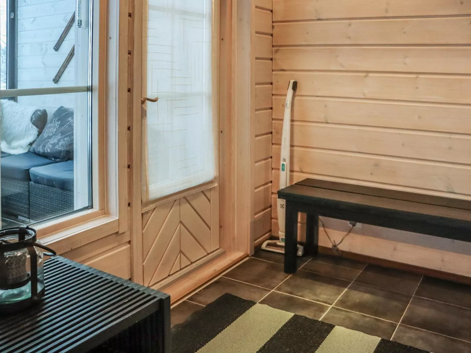 Aurinko-saaga 2 paritalo lasiterassihuon-Binnen