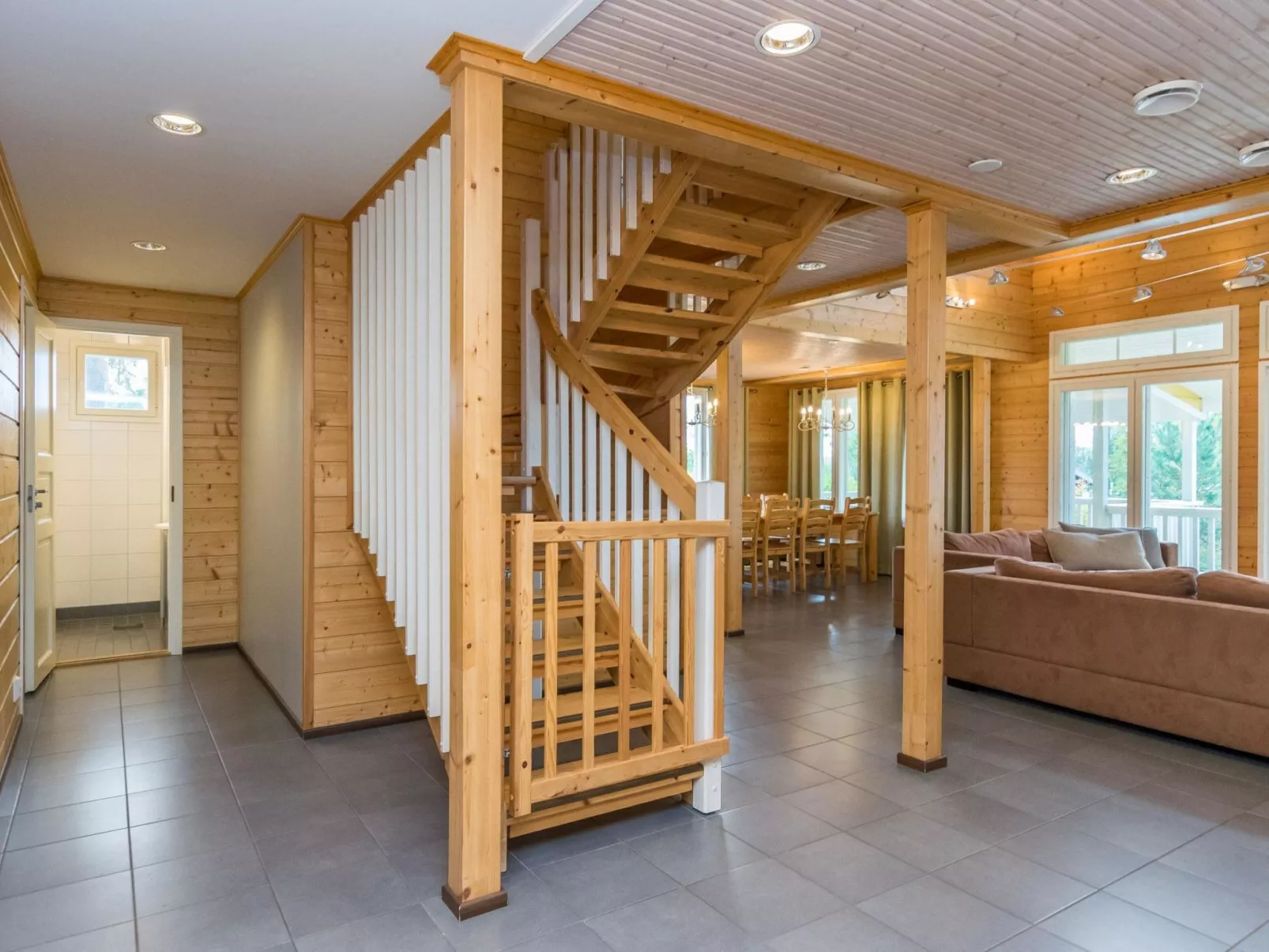 Kartanohuvila-Binnen