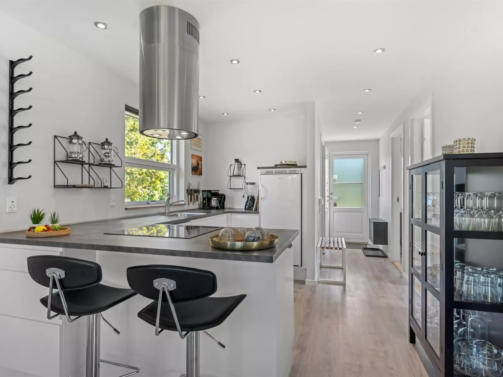 "Agneta" - 1km from the sea-Binnen