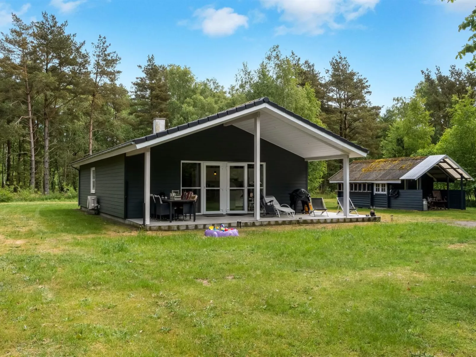 "Bæver" - 1km from the sea-Buiten