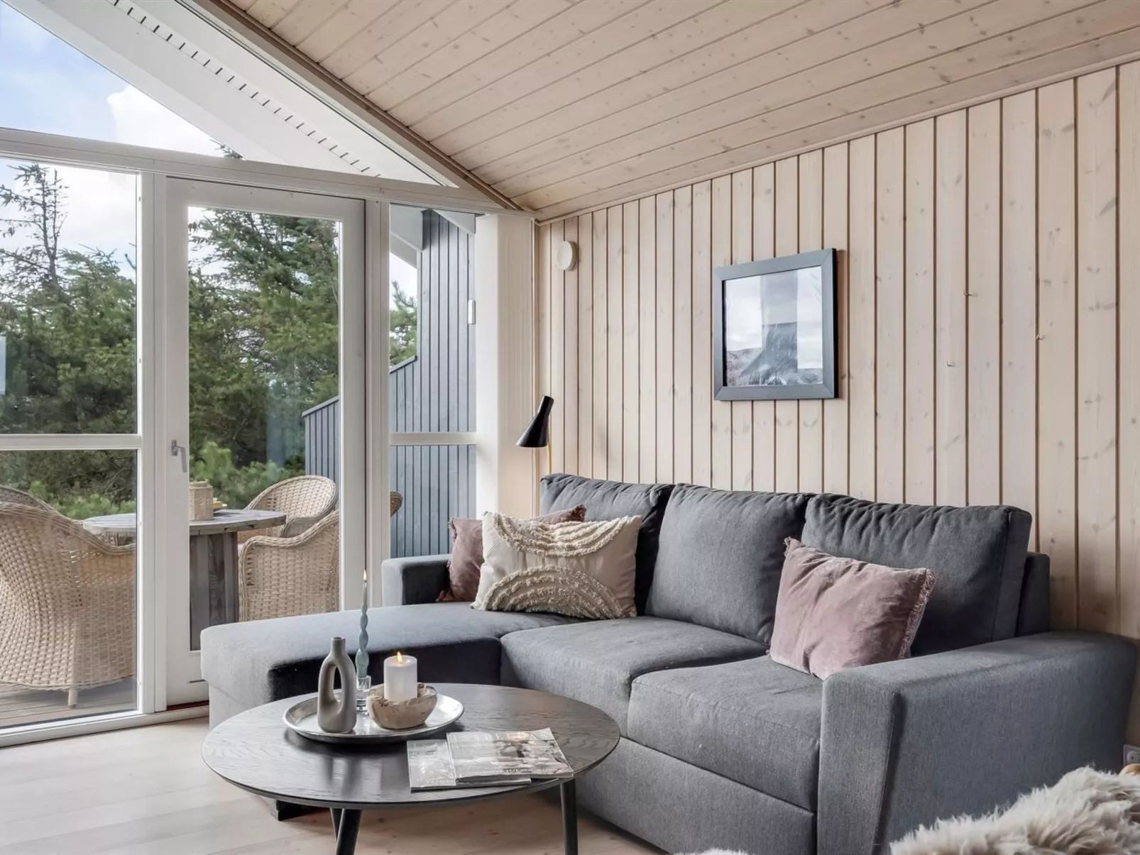 "Effie" - 500m from the sea-Binnen