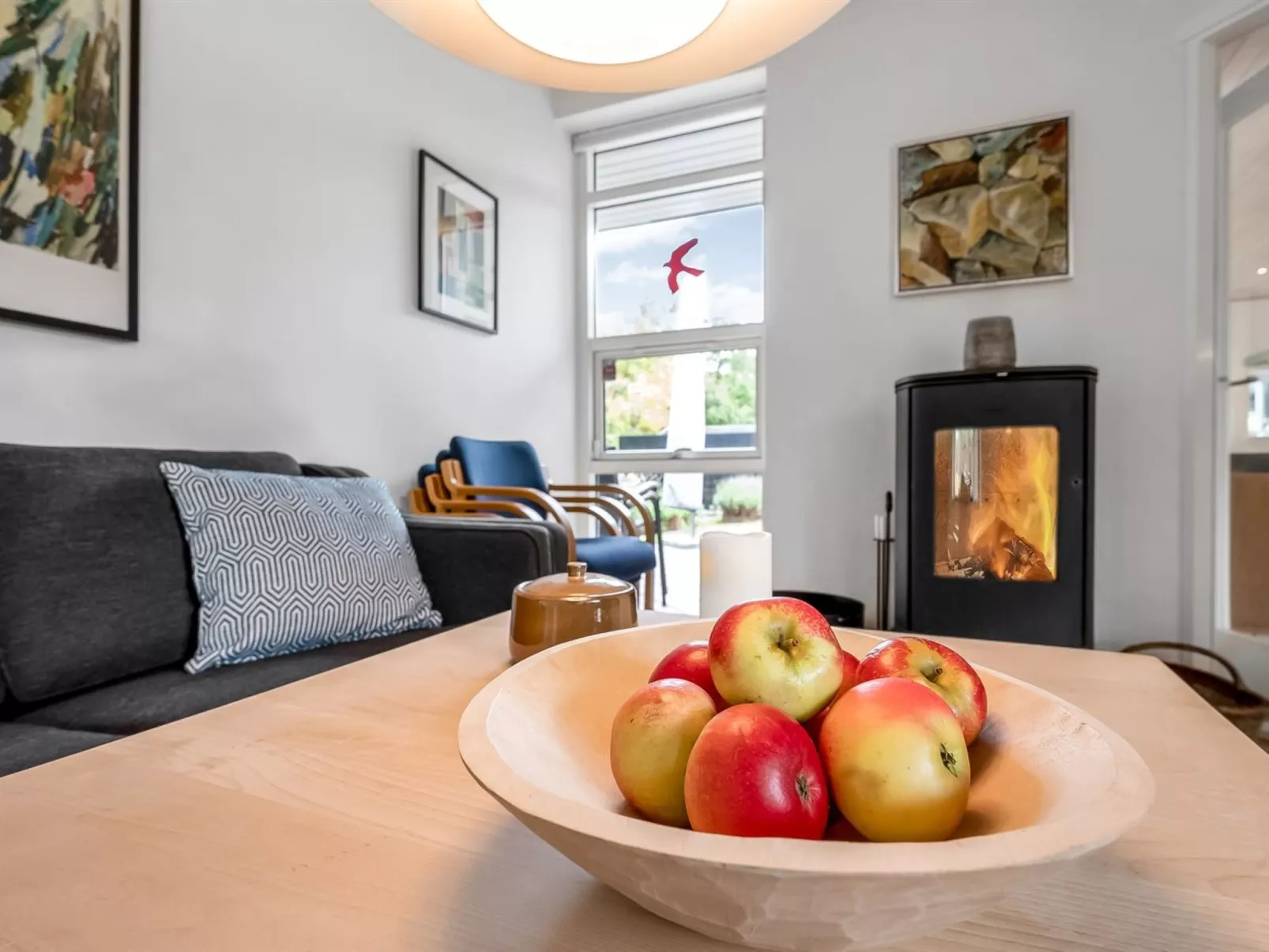 "Jyrki" - 100m from the sea-Binnen