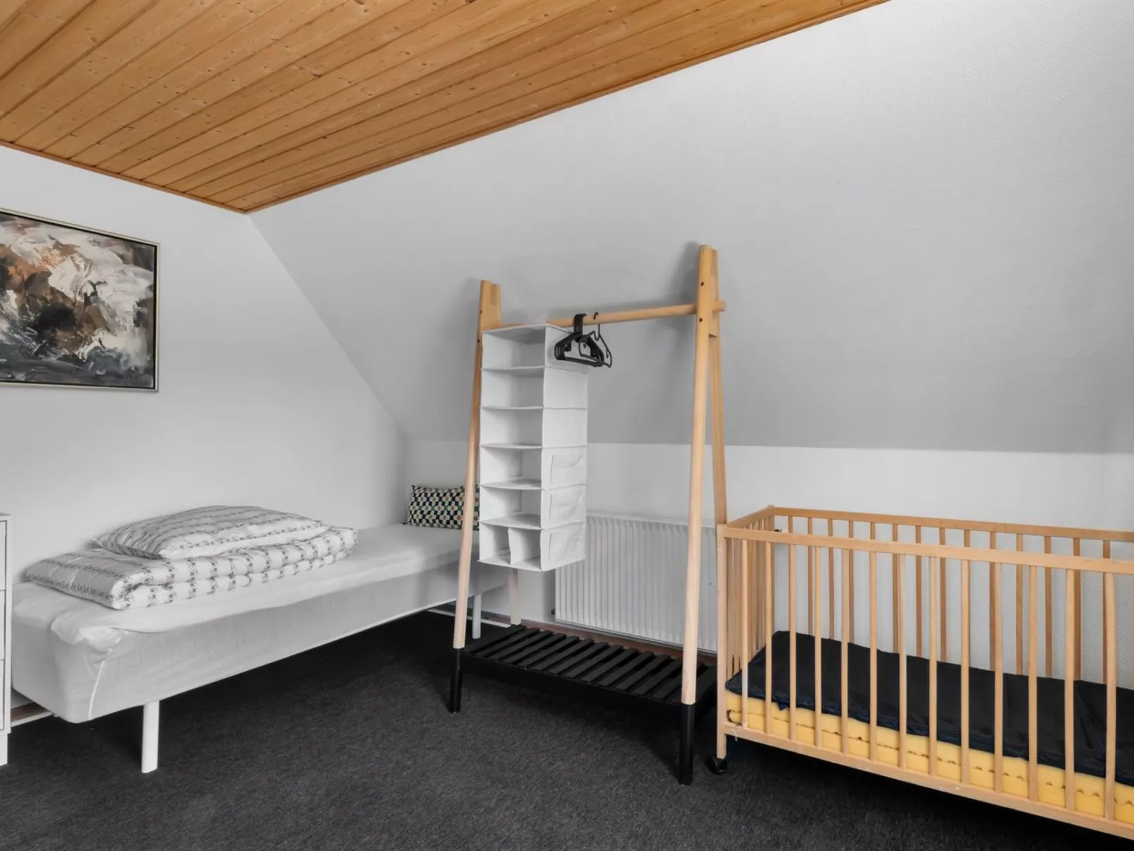 "Alisa" - 2.5km from the sea-Binnen