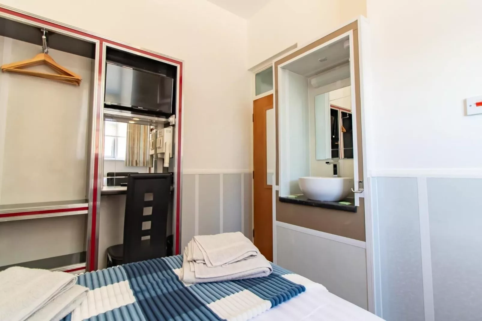 Standard Single Room - Shared-Slaapkamer