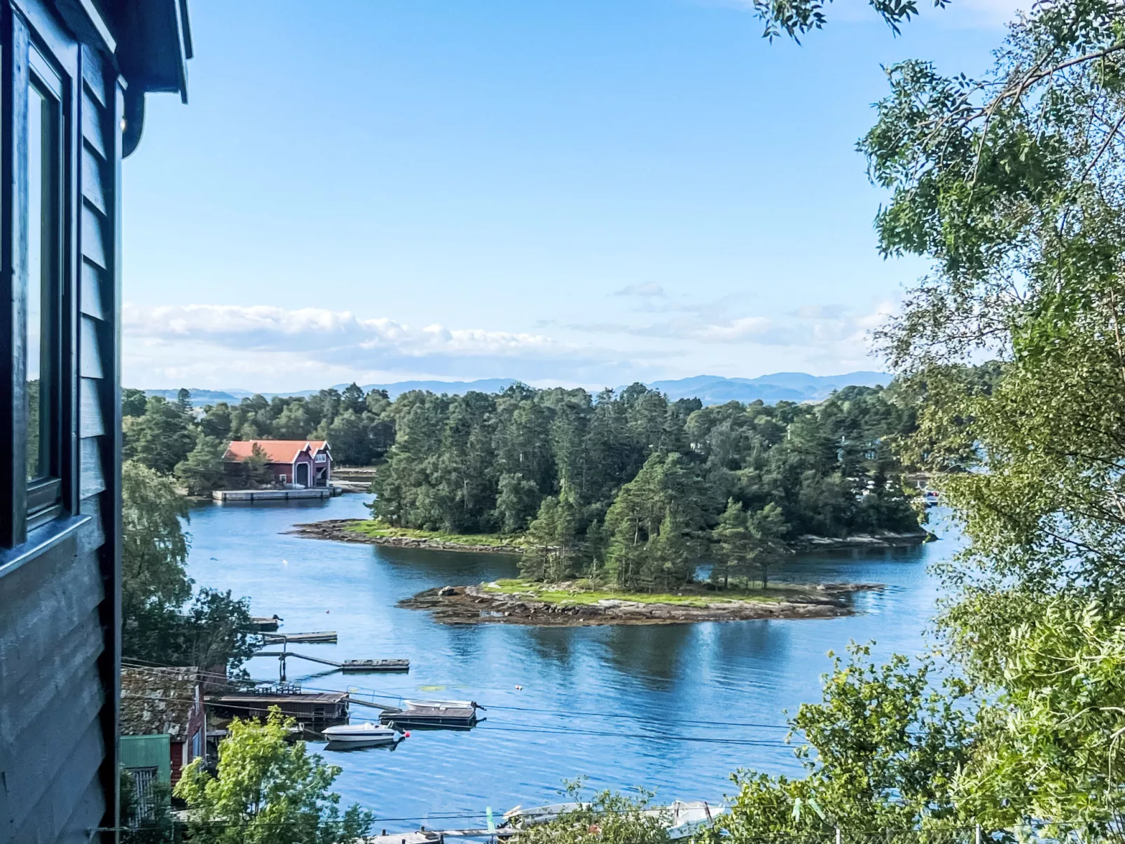 Lauvlid Cottage-Buiten