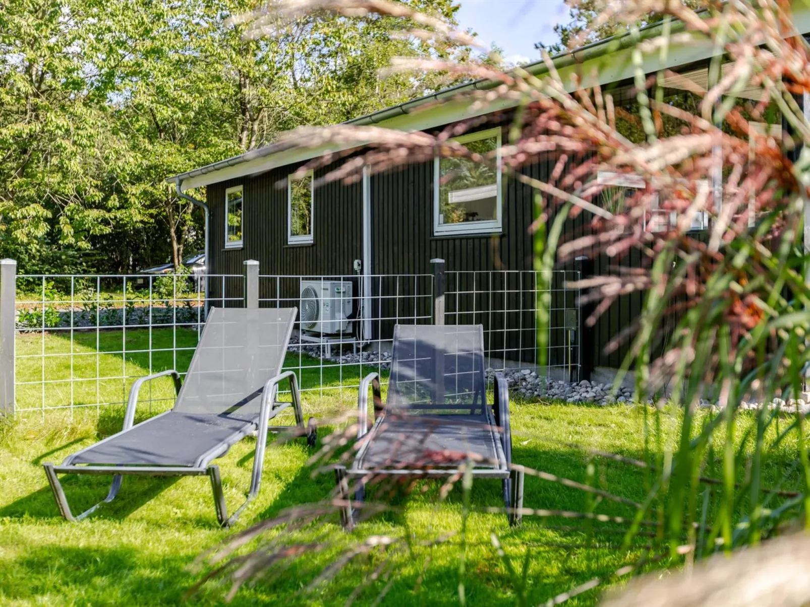 "Kennet" - 30km from the sea-Binnen