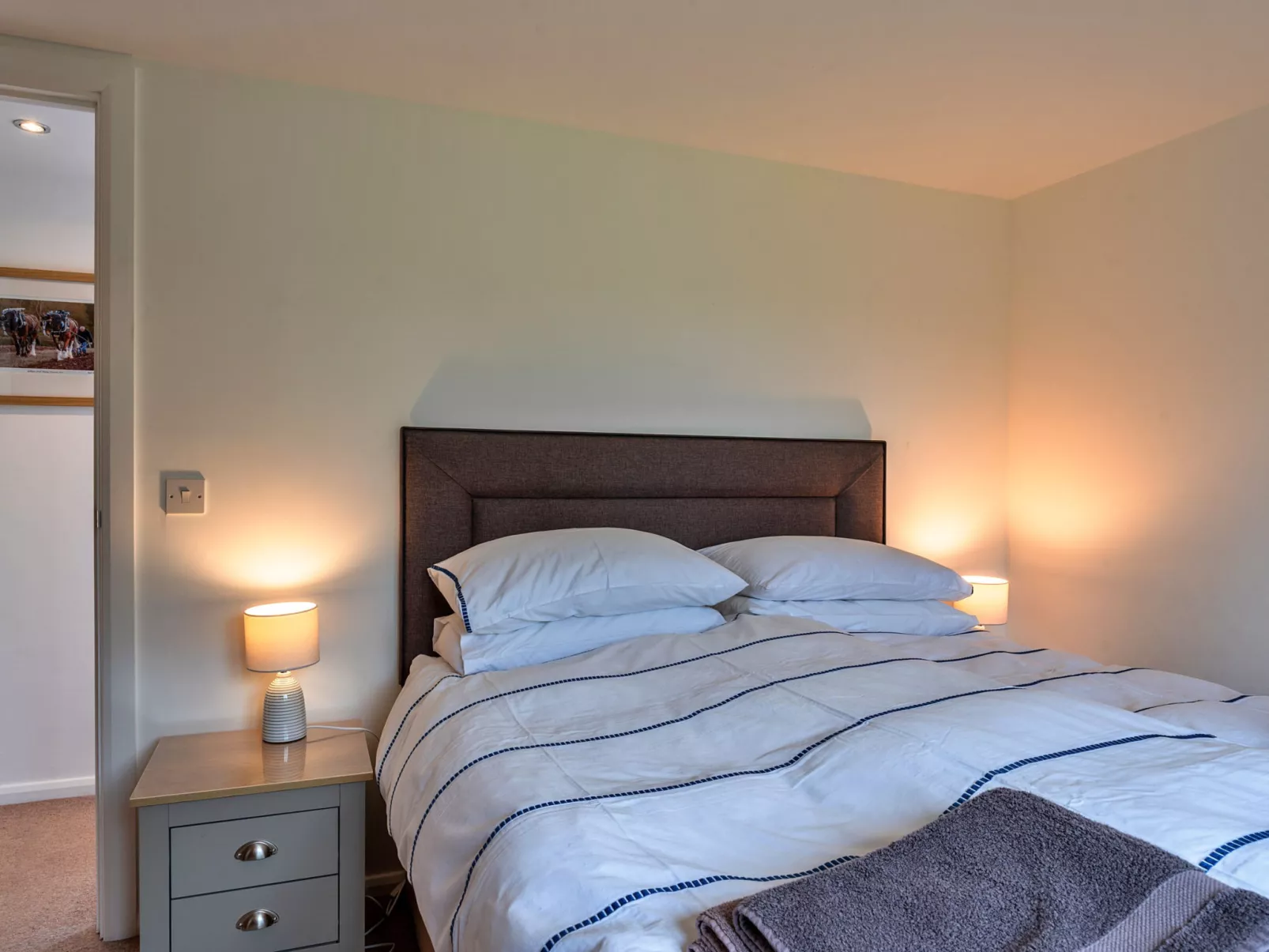 The Barn at Prowses Farm-Binnen