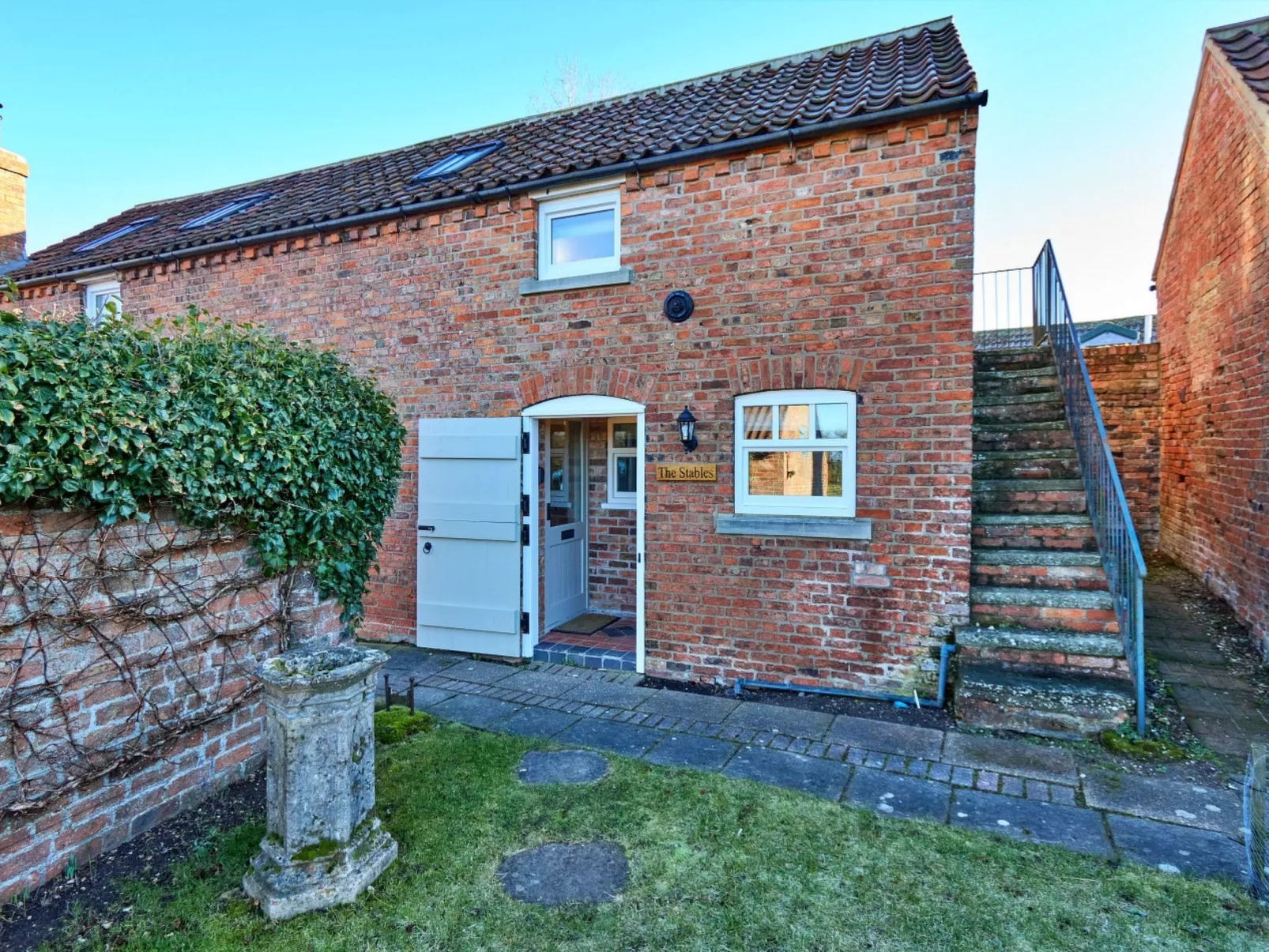 The Rookery Stables-Buiten