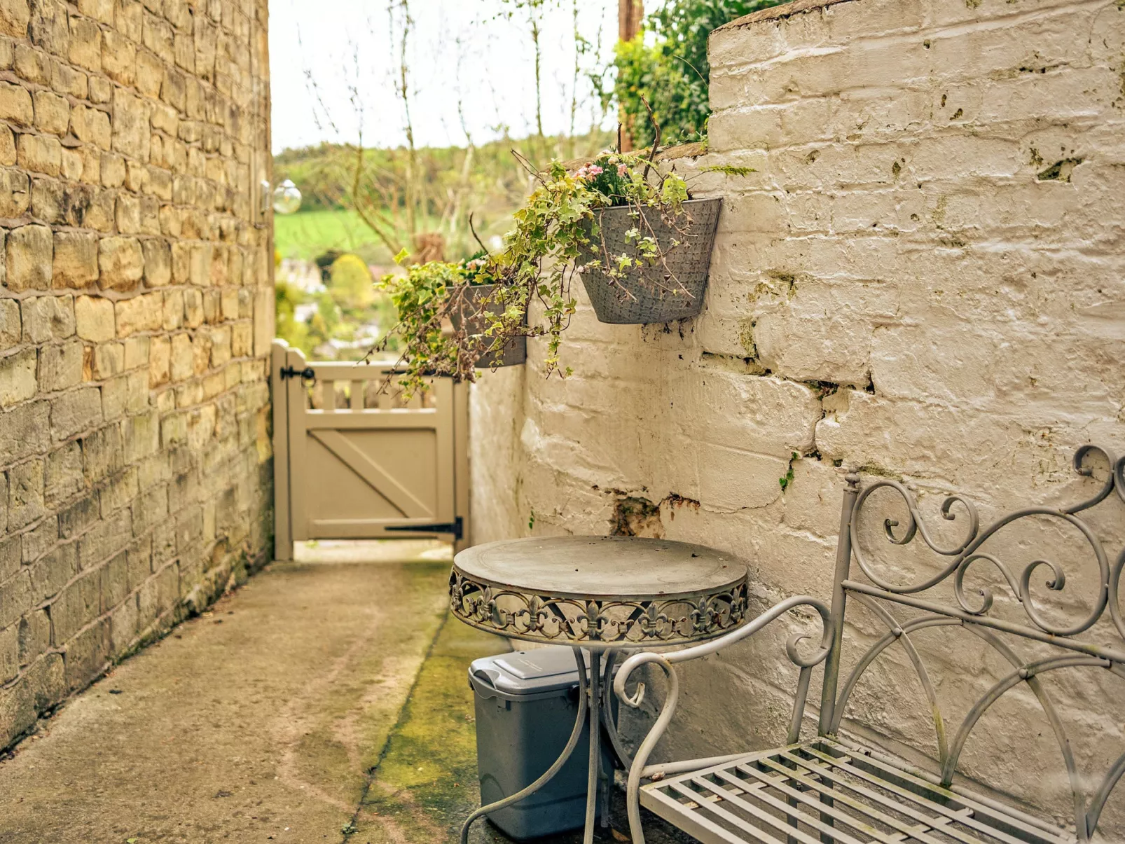 Hendy Cottage-Buiten