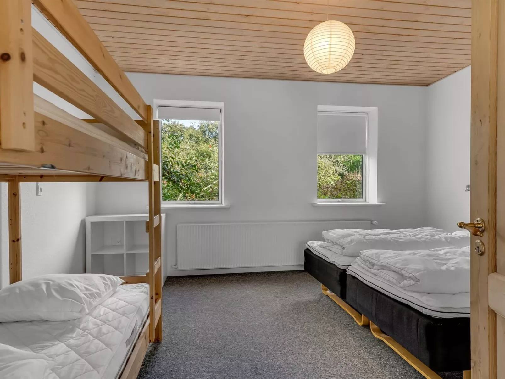 "Nette" - 2km to the fjord-Binnen