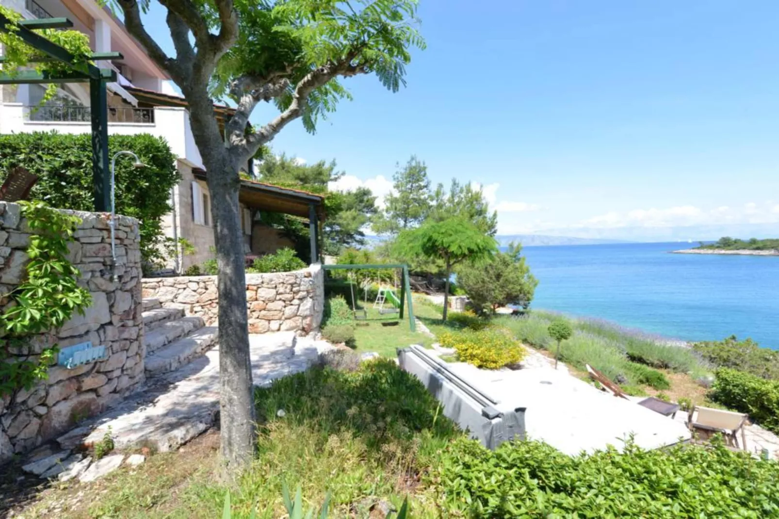 One-Bedroom Apartment (Lovor)-Uitzicht