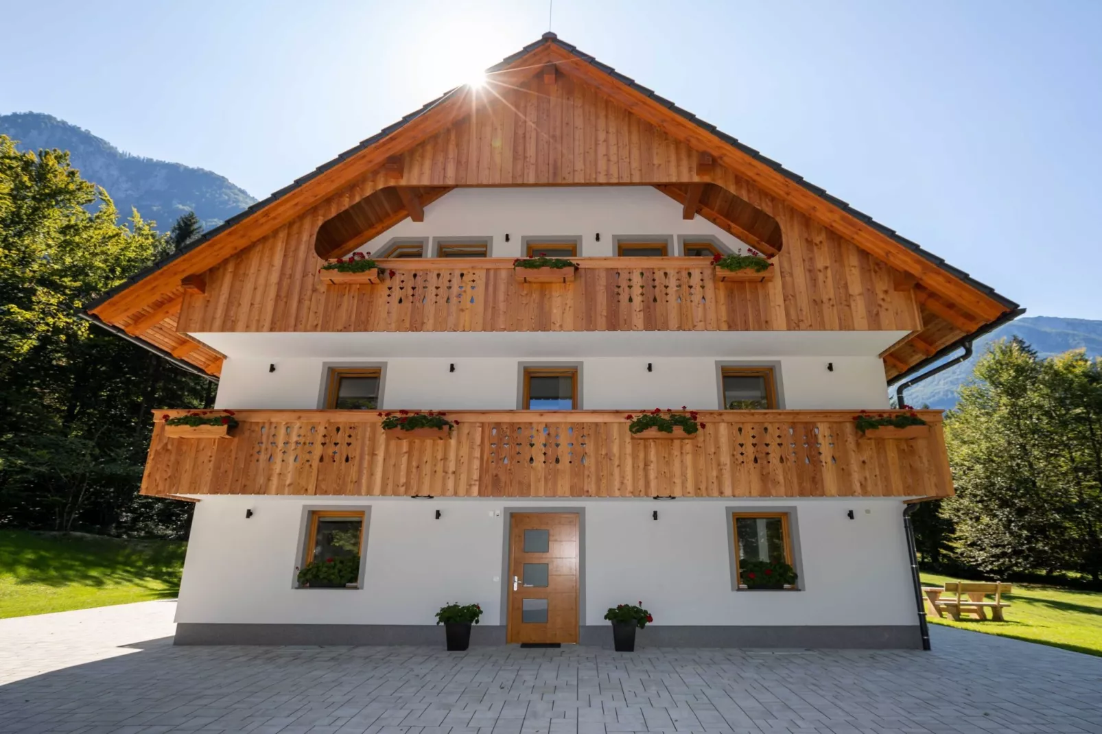 The Woodland Nook Apartments Bohinj - Classic Two Bedroom Apartment with Balcony (owner C)-Buitenlucht