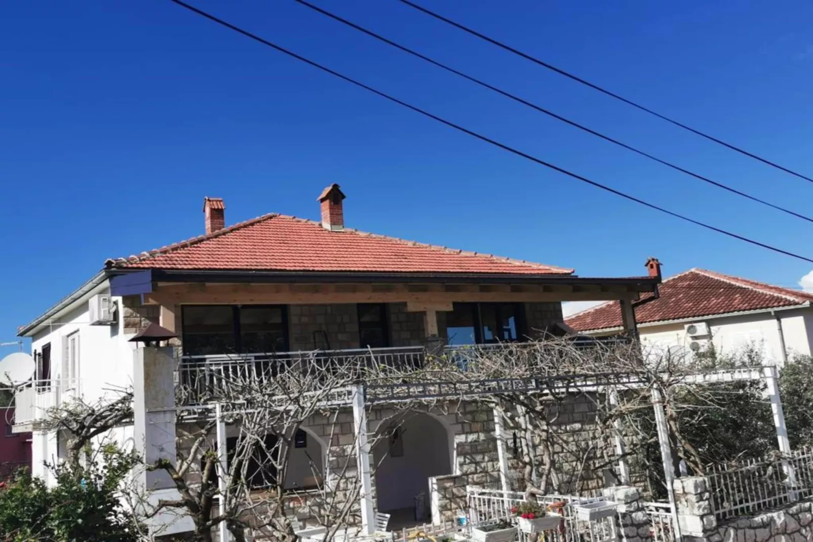 Four-Bedroom Apartment With Sea View-Uitzicht