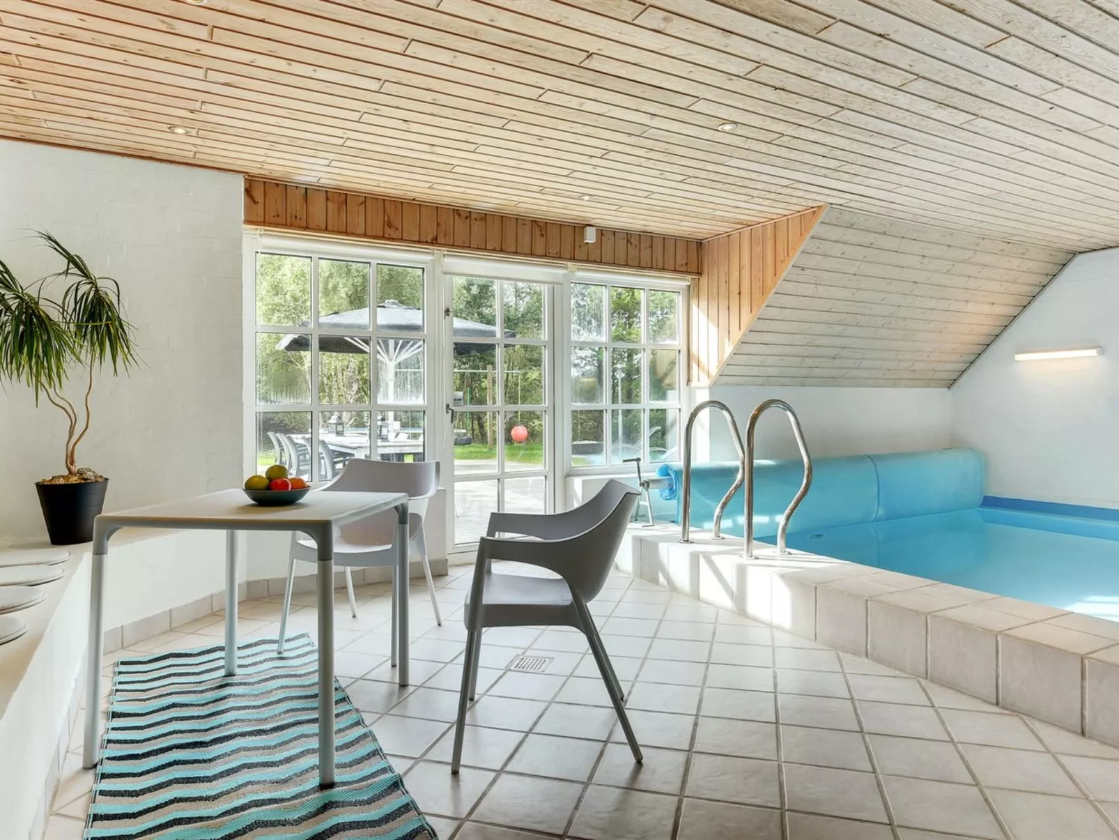 "Alvina" - 3.2km from the sea-Buiten