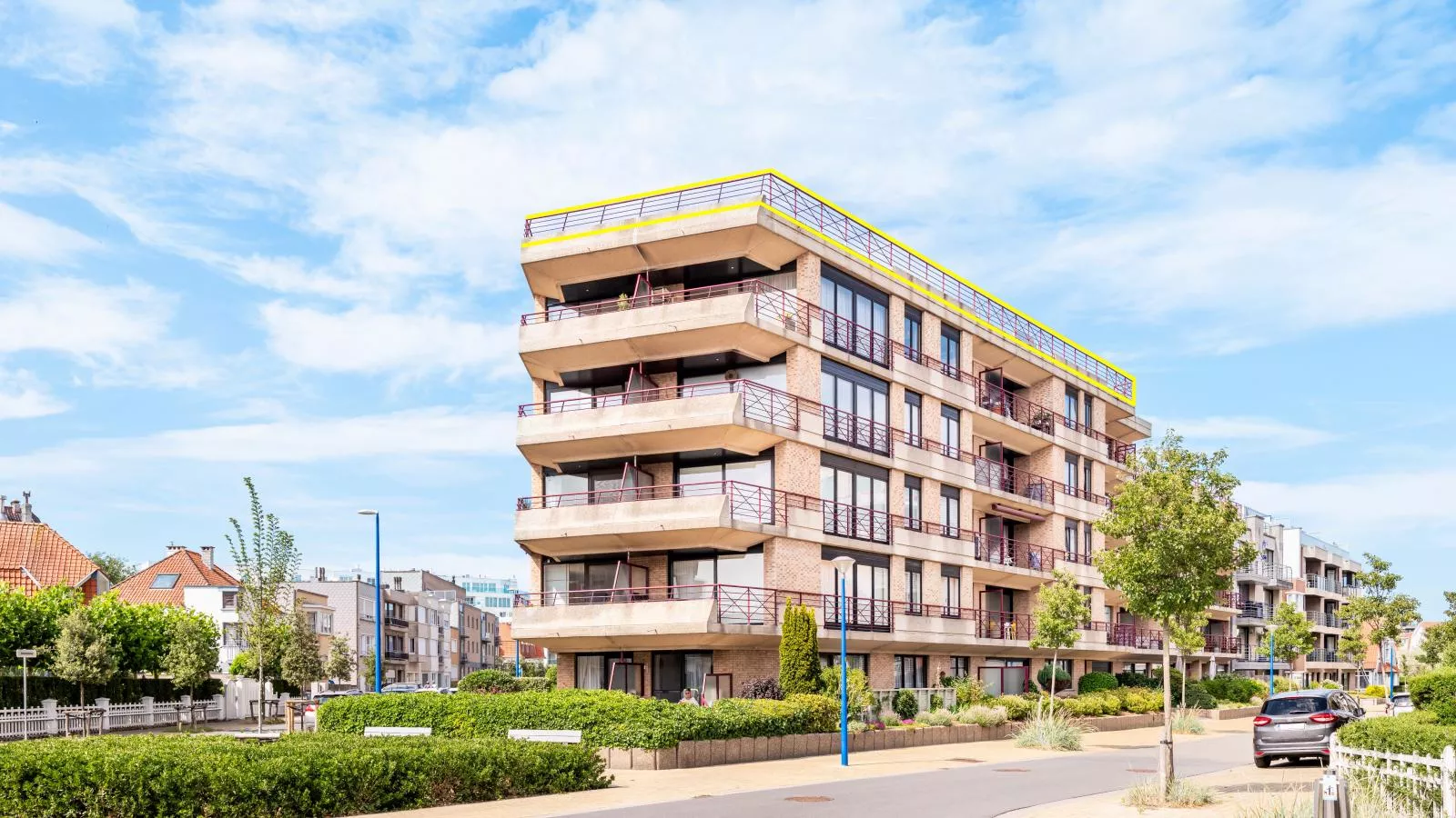 La Bohème vijfde-Buitenkant zomer