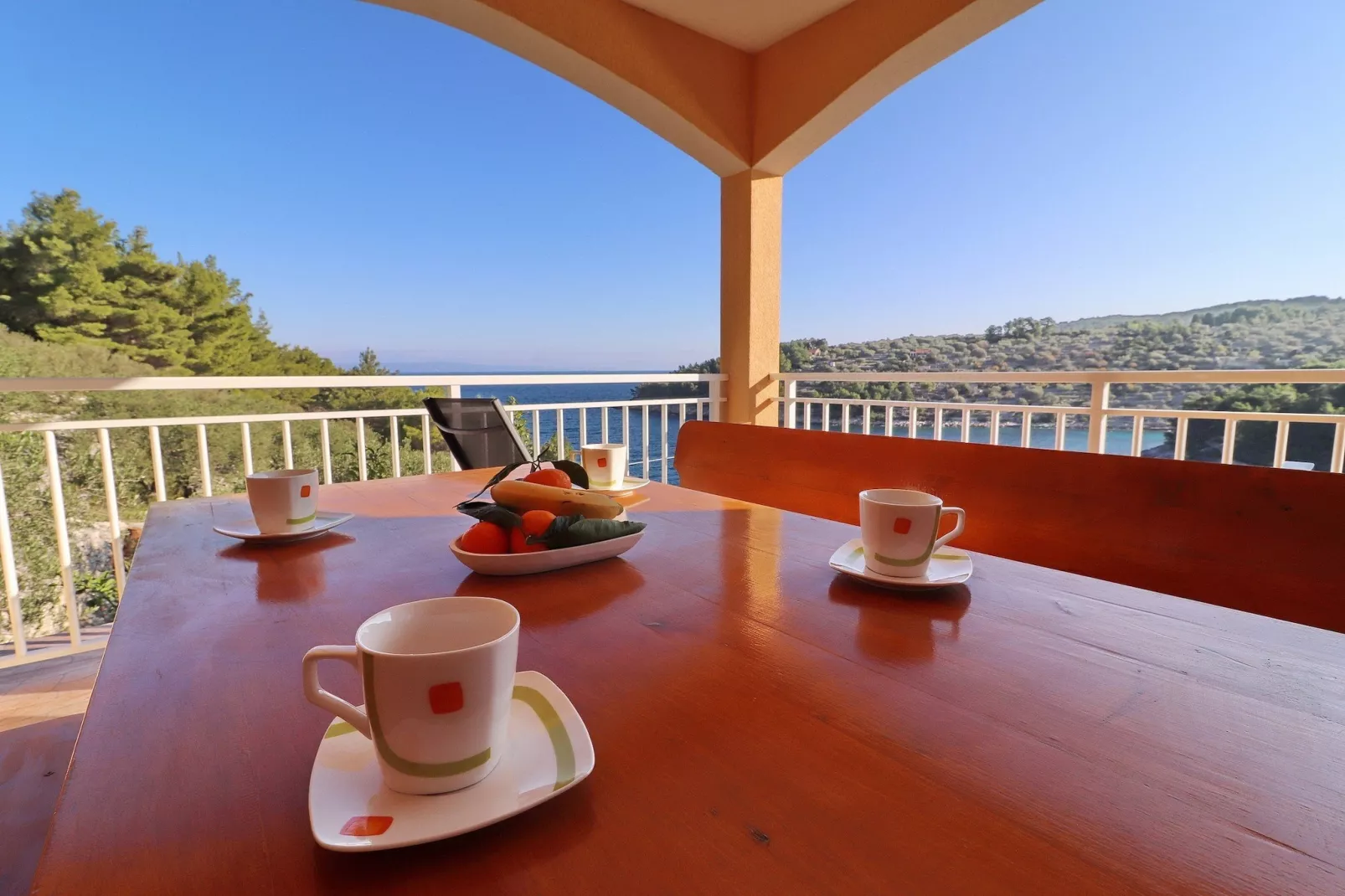 Peaceful Holiday House Senija - Four bedroom Holiday Home with Terrace and Sea View-Terras
