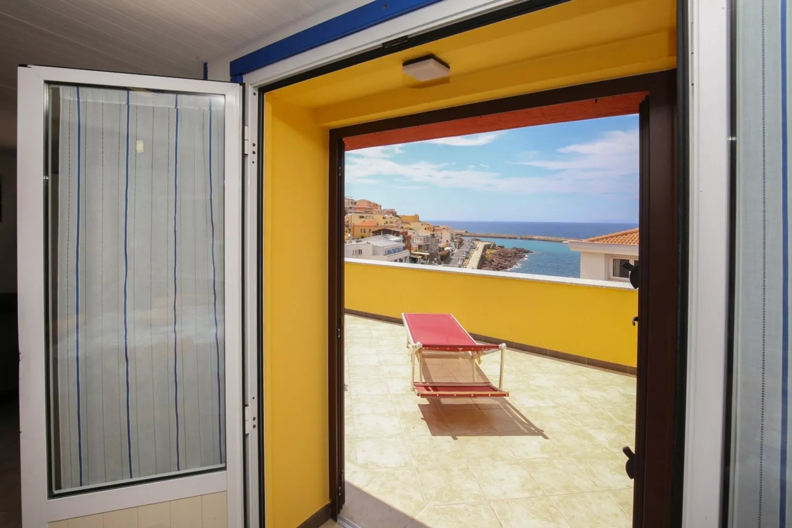 VILLA FABRIZIO-Terrasbalkon