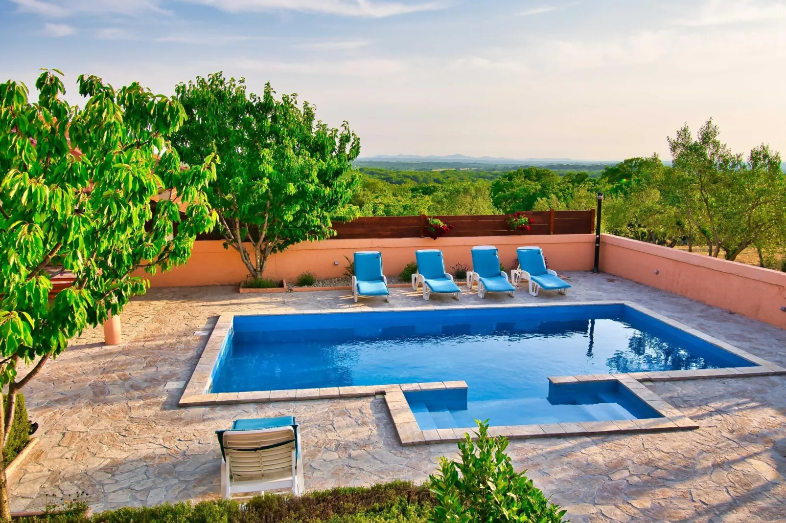 Apartment Visocane with private pool-Zwembad