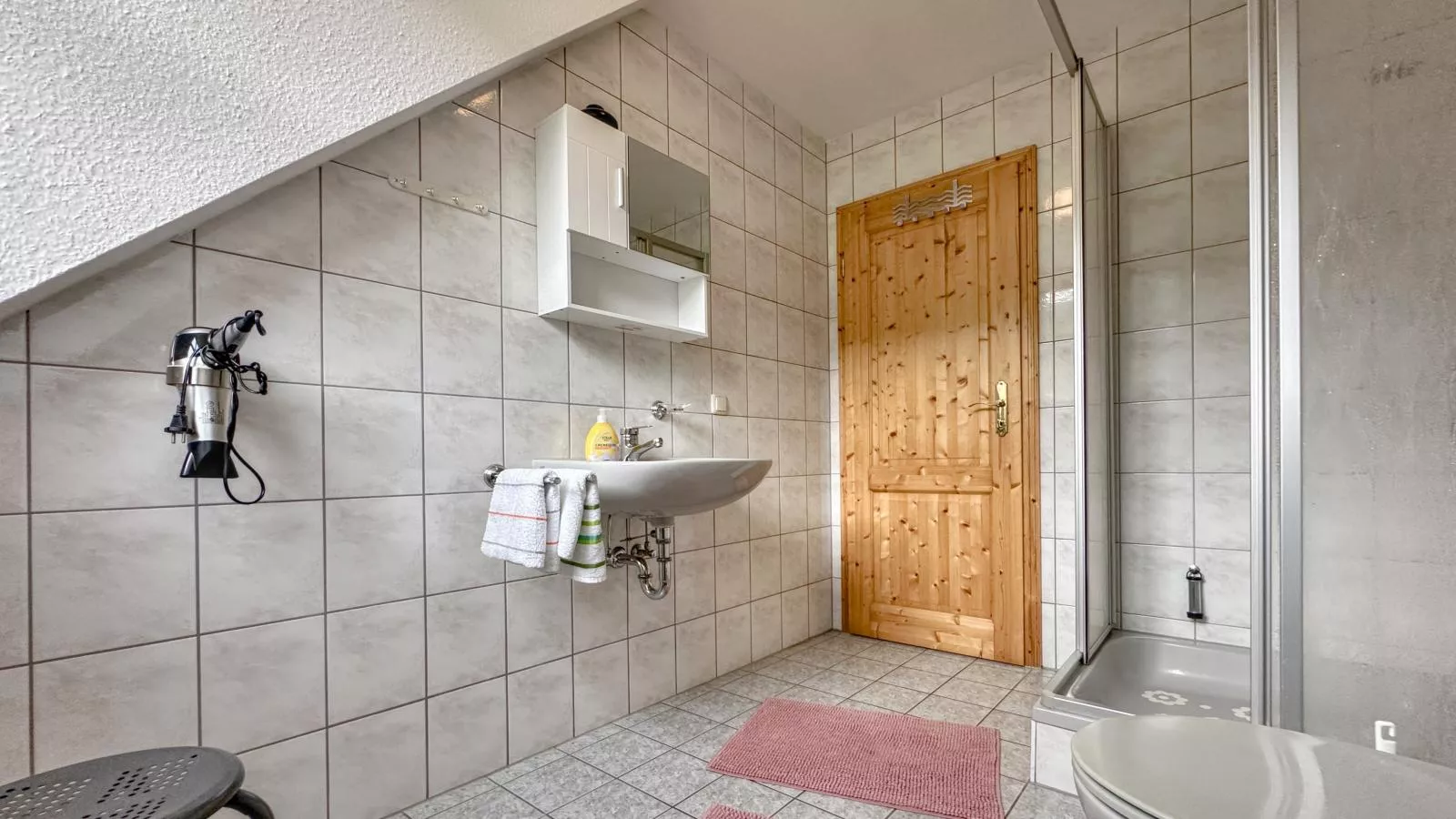 Blumenhof II-Badkamer