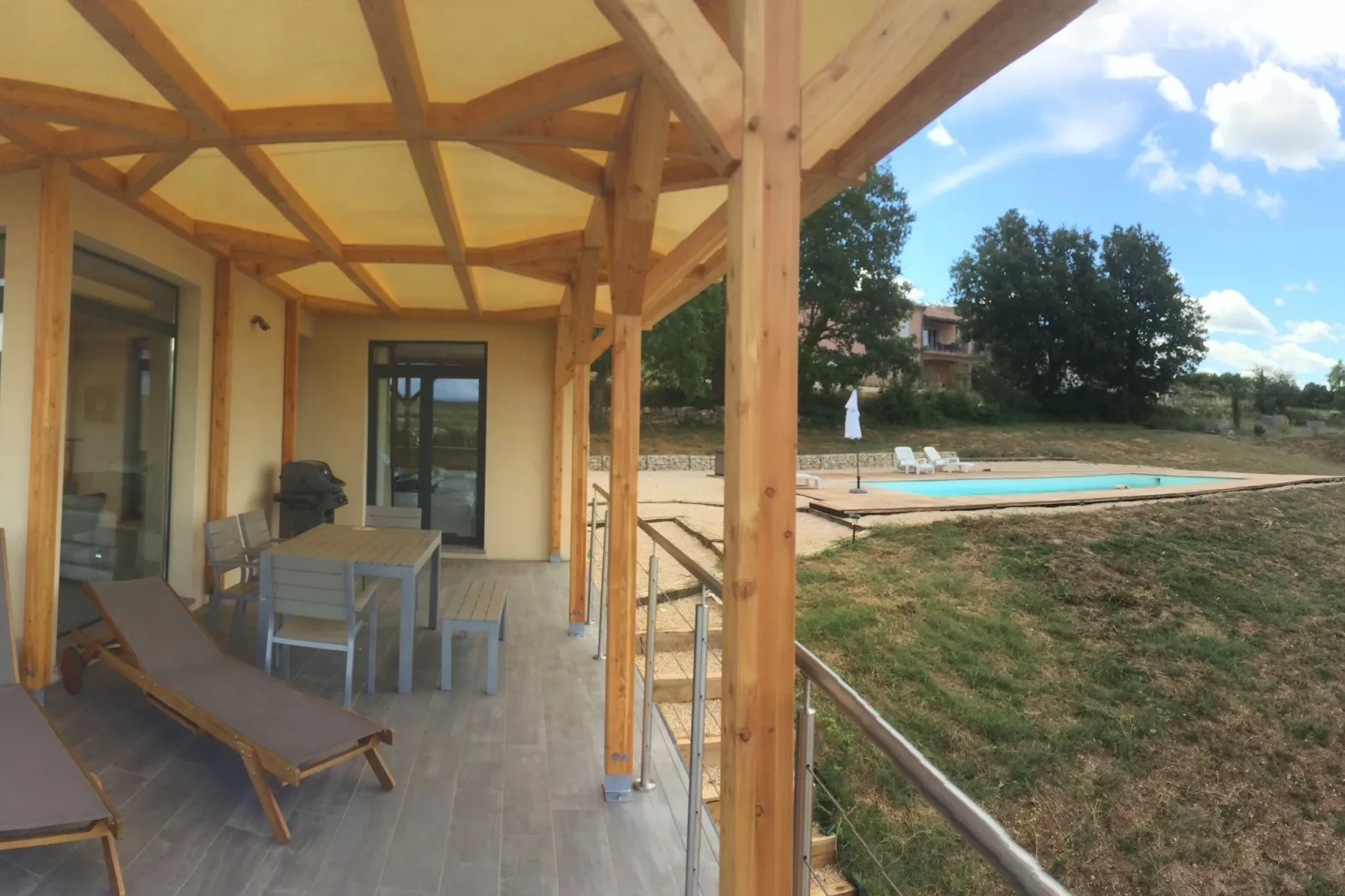 Villa moderne-Tuinen zomer