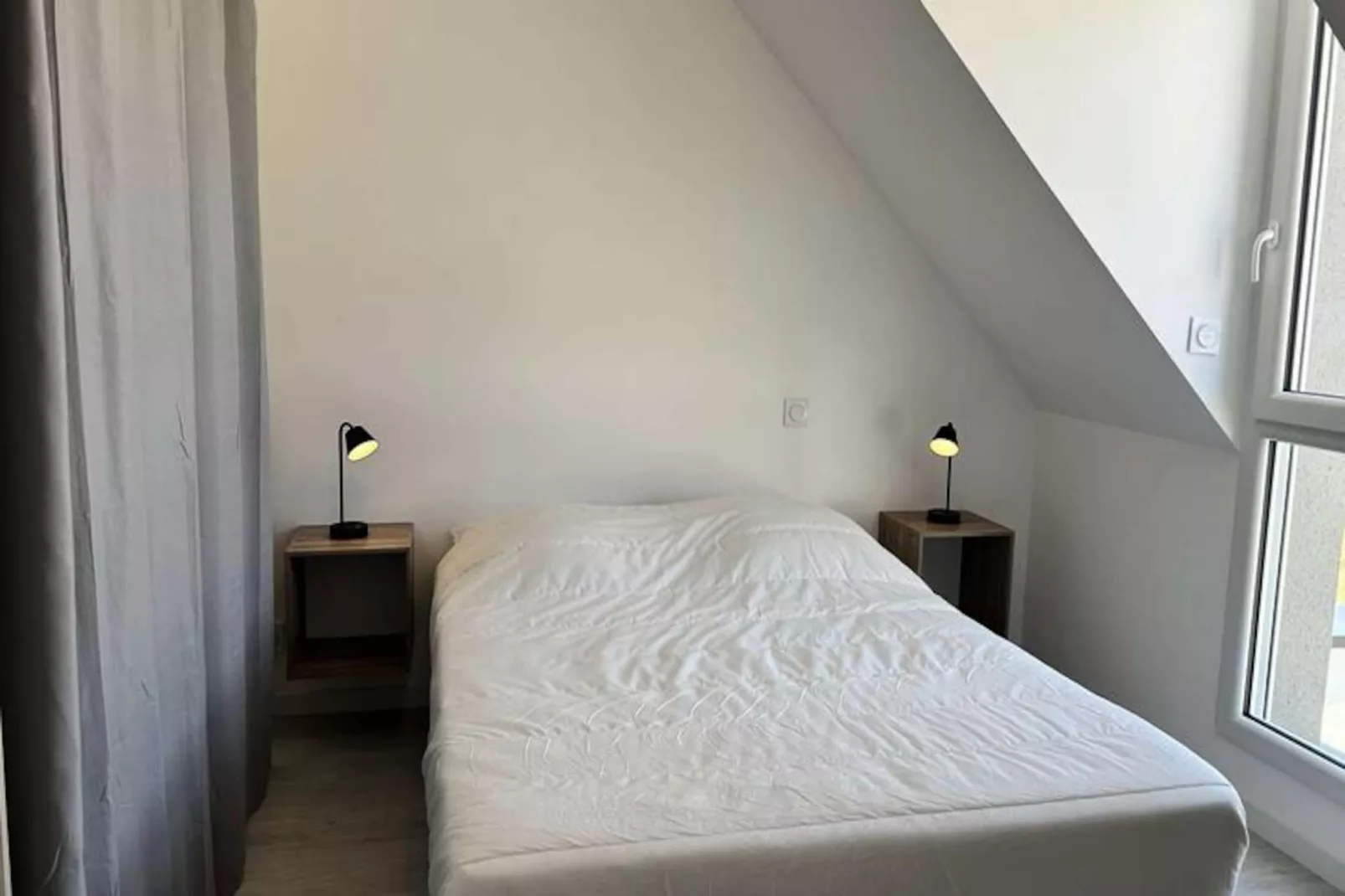 Résidence 306-frehel-Niet-getagd