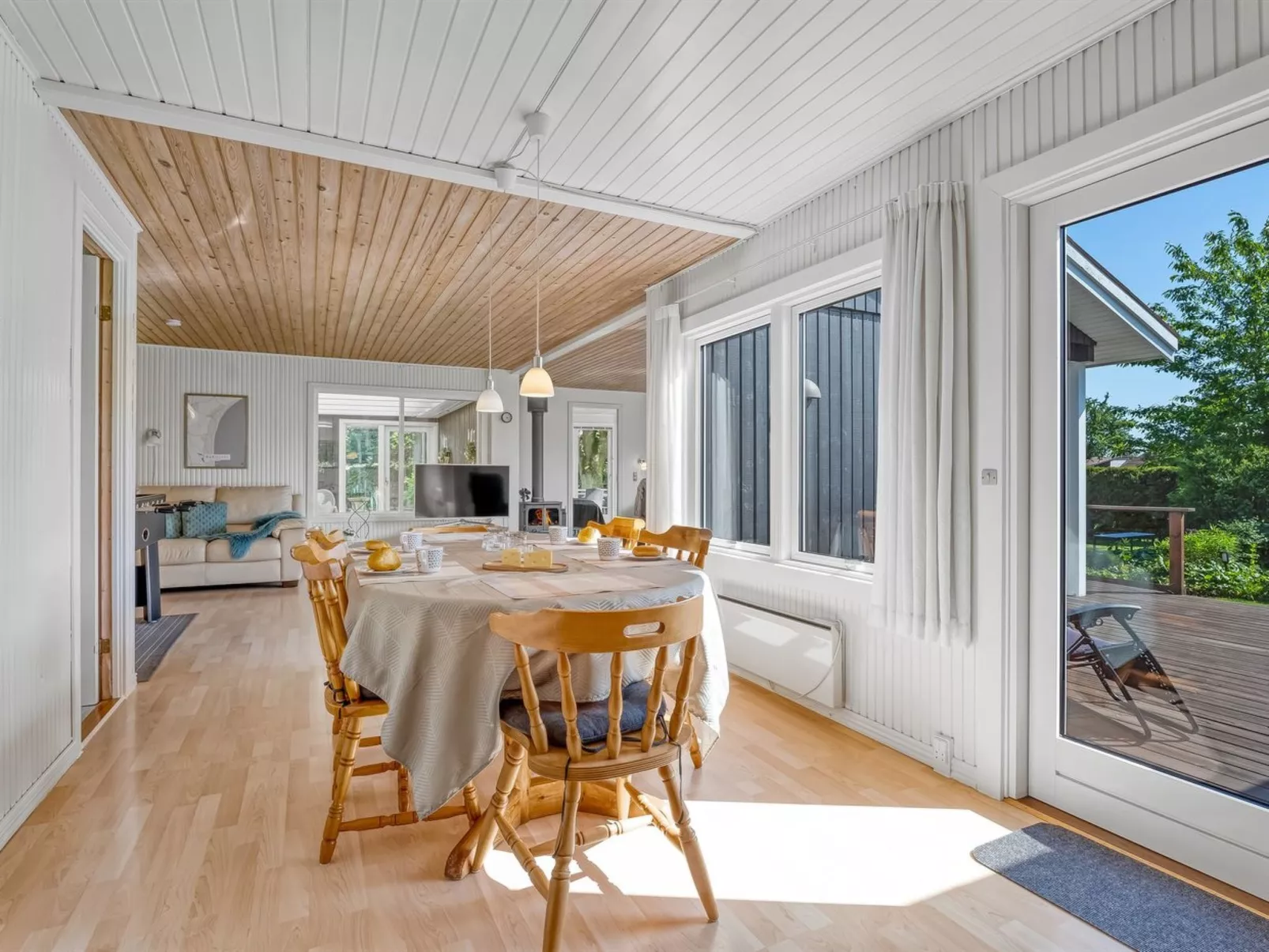 "Lirita" - 700m from the sea-Binnen