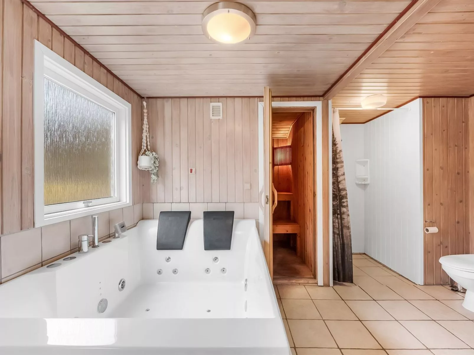 "Fredger" - 1.8km from the sea-Binnen