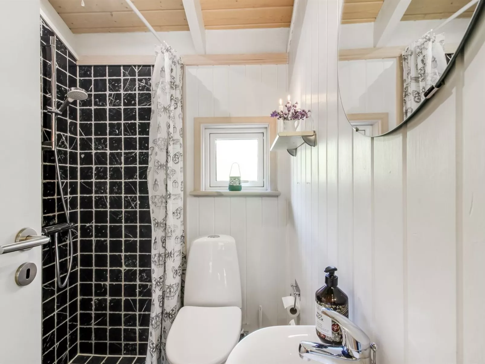 "Elvan" - 450m from the sea-Binnen