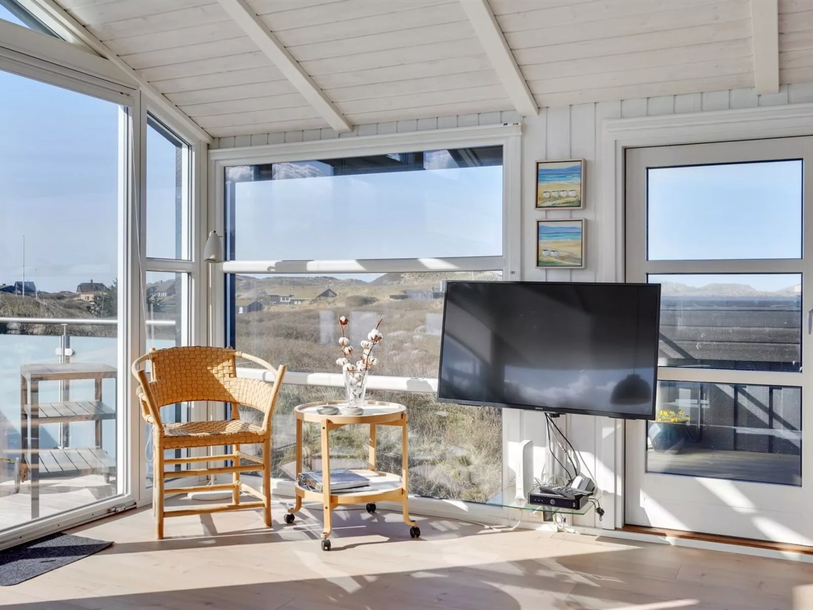 "Swerting" - 230m from the sea-Binnen