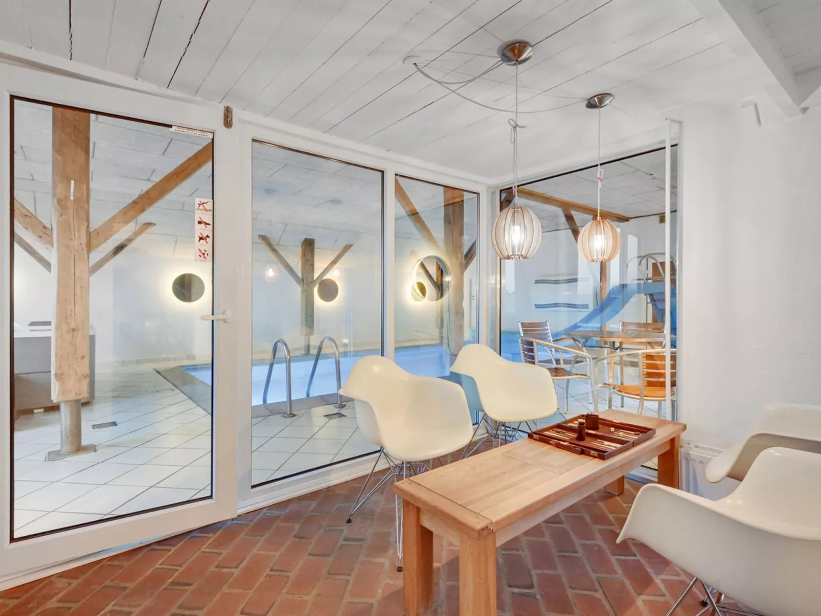 "Cornelius" - 900m from the sea-Binnen