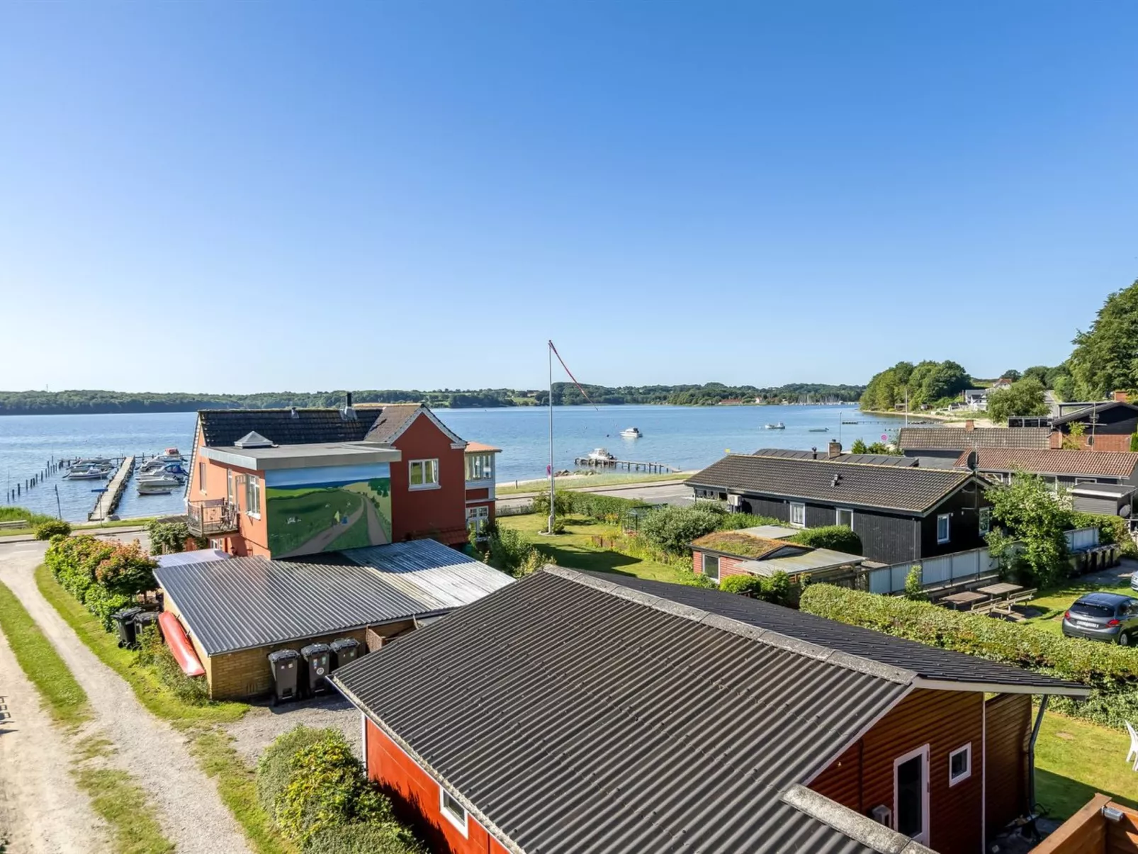 "Star" - 100m from the sea-Buiten