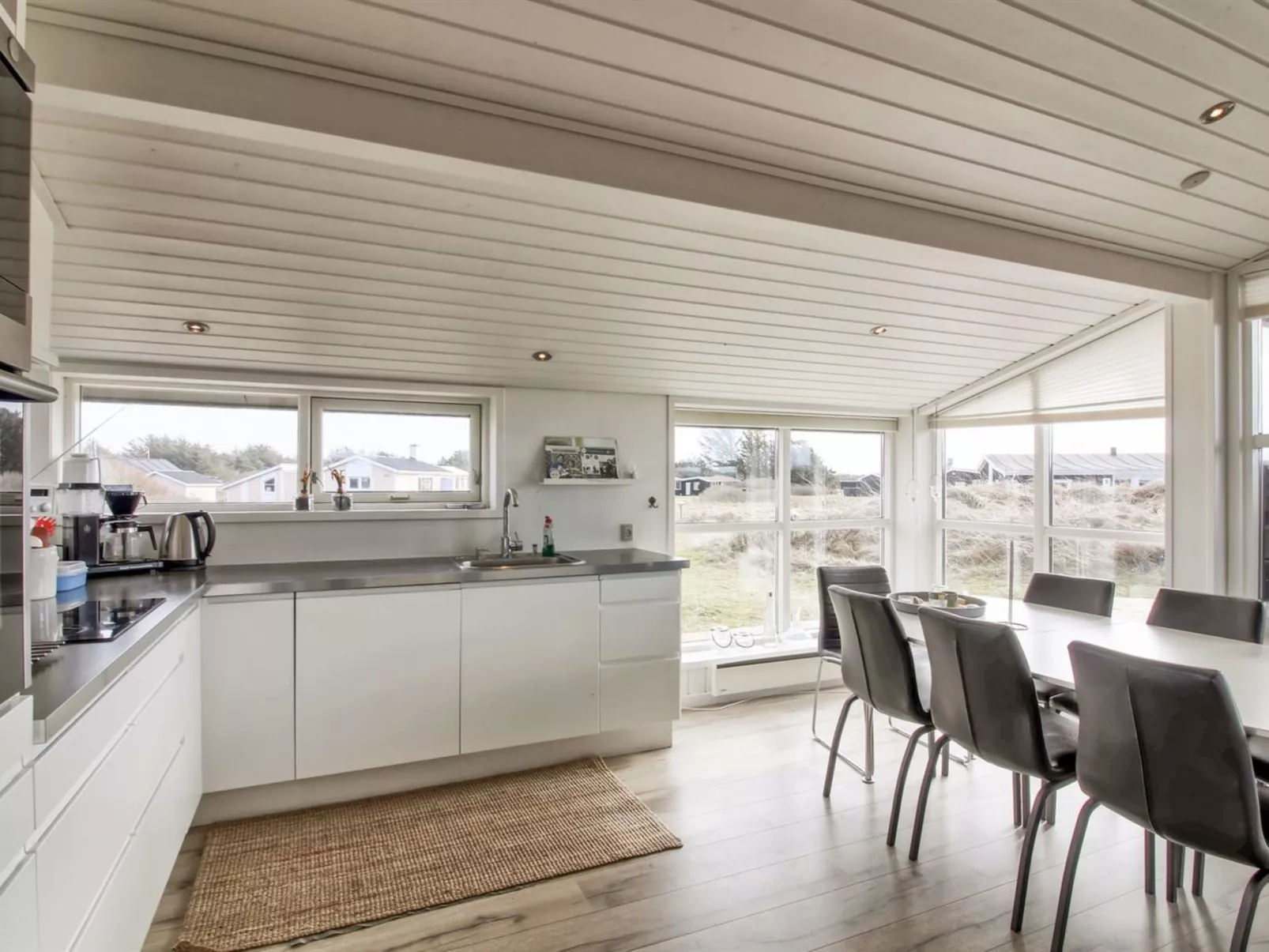 "Bertil" - 400m from the sea-Binnen