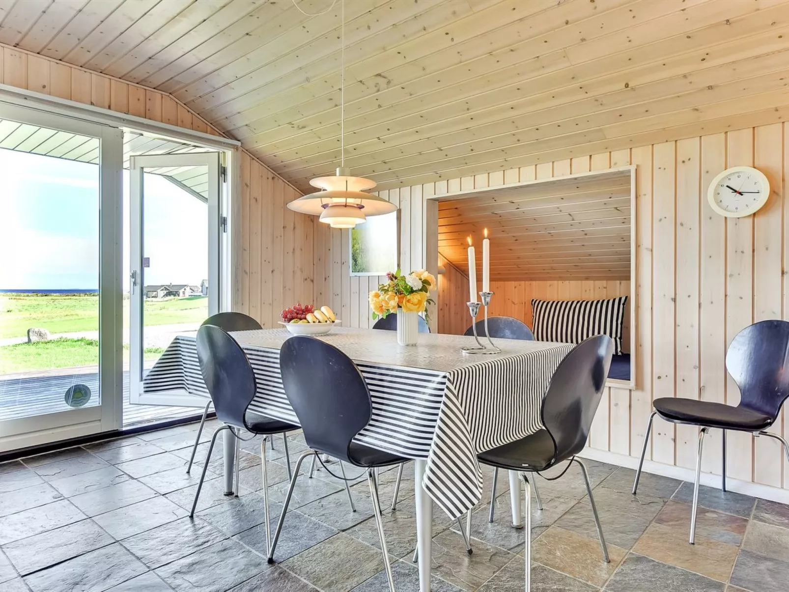 "Alexis" - 250m from the sea-Binnen