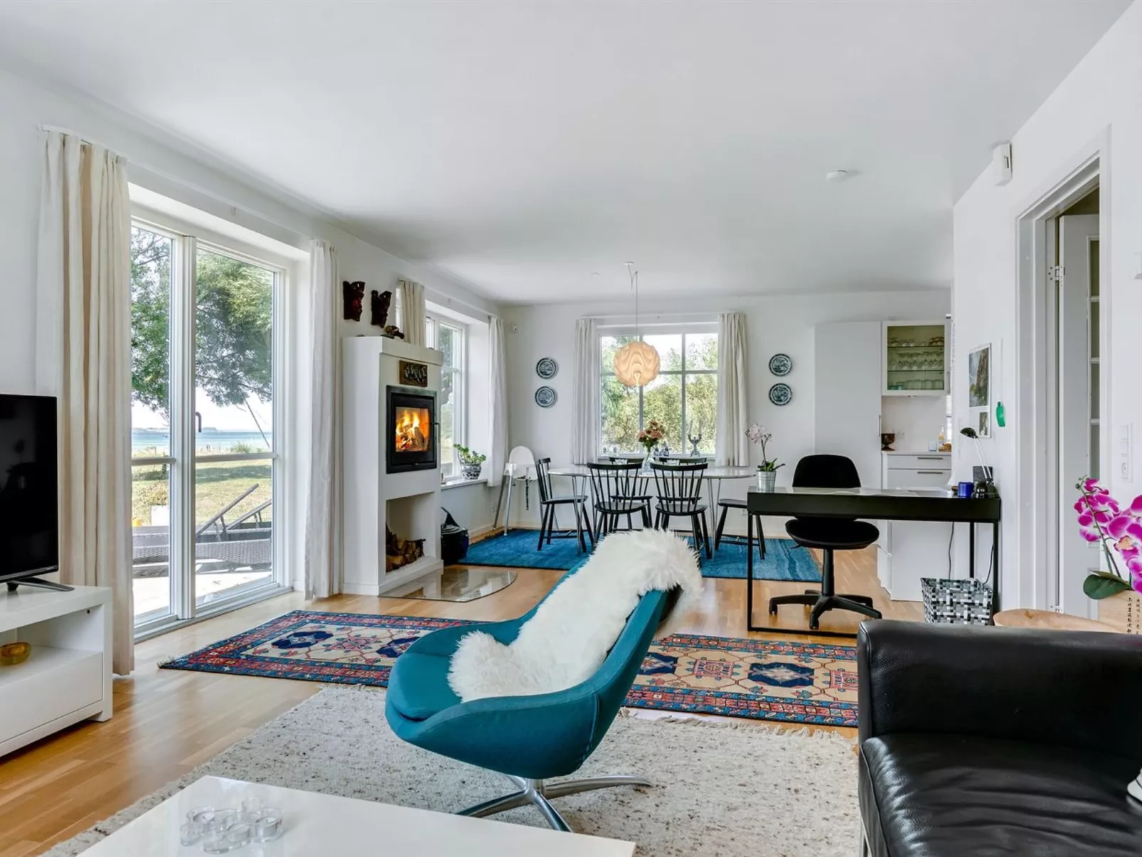 "Jeppe" - 50m to the fjord-Binnen