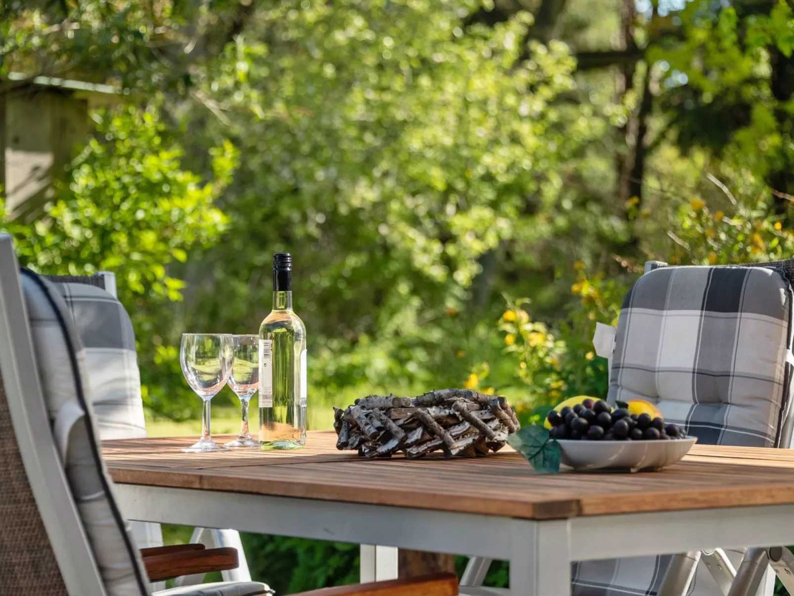 "Iiro" - 2.5km from the sea-Buiten