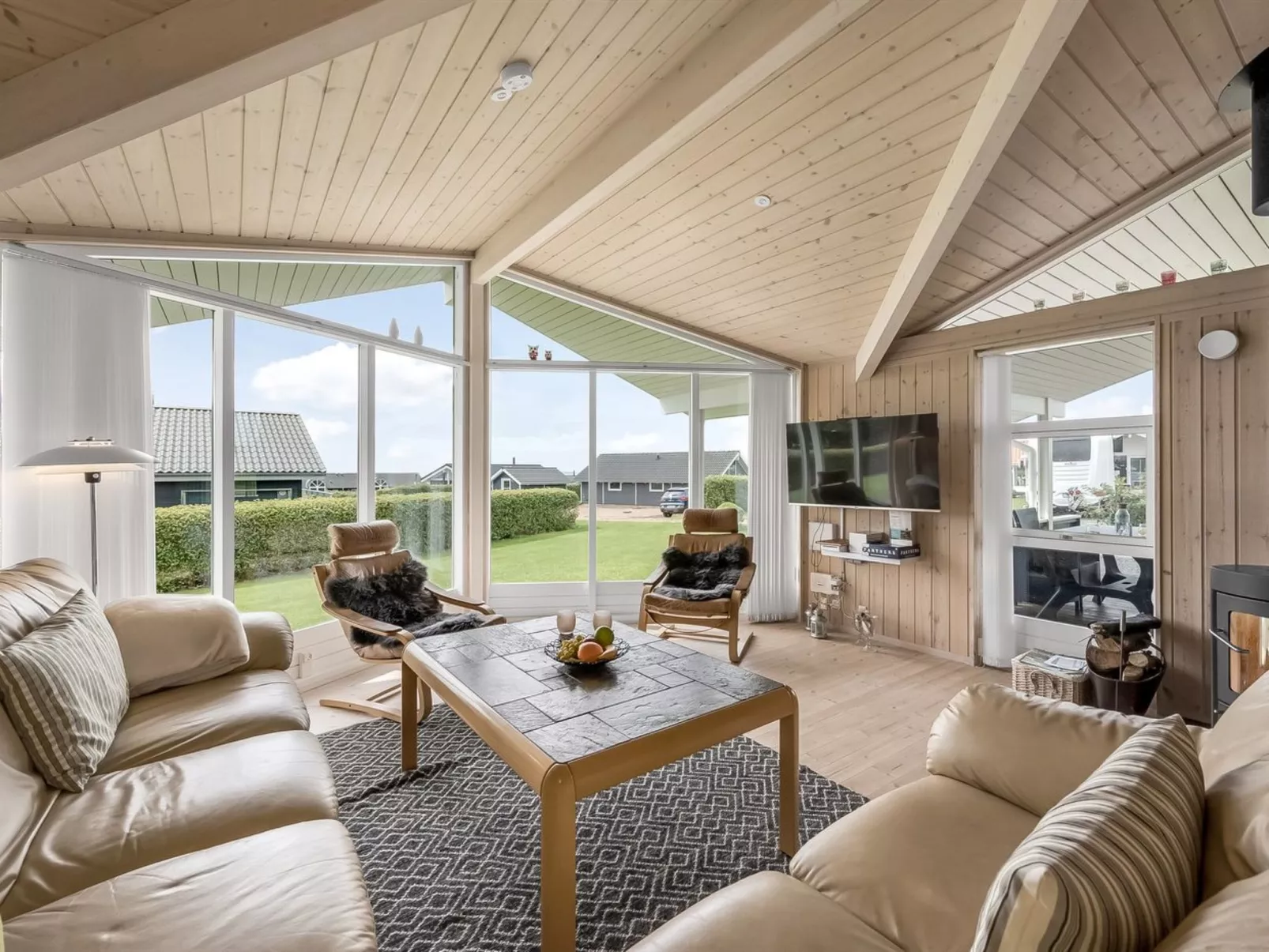 "Lucio" - 350m to the fjord-Binnen