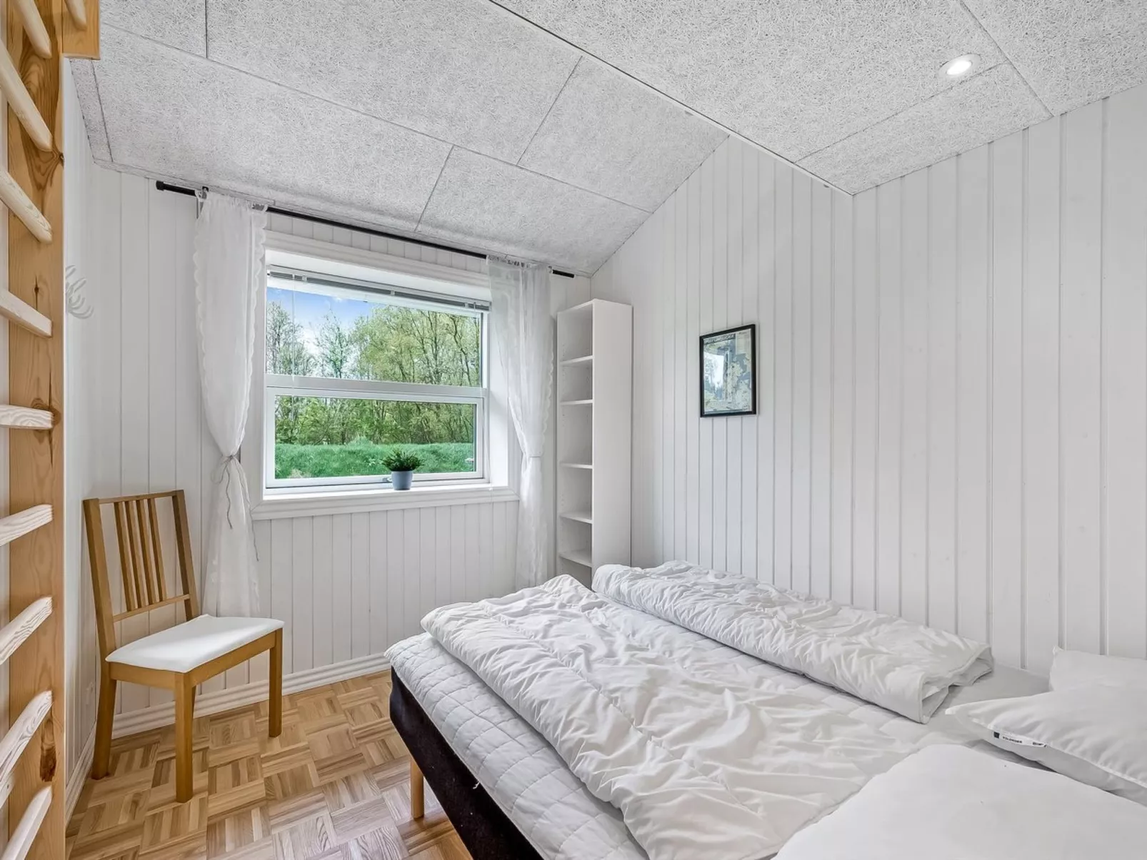 "Veijo" - 400m to the fjord-Binnen