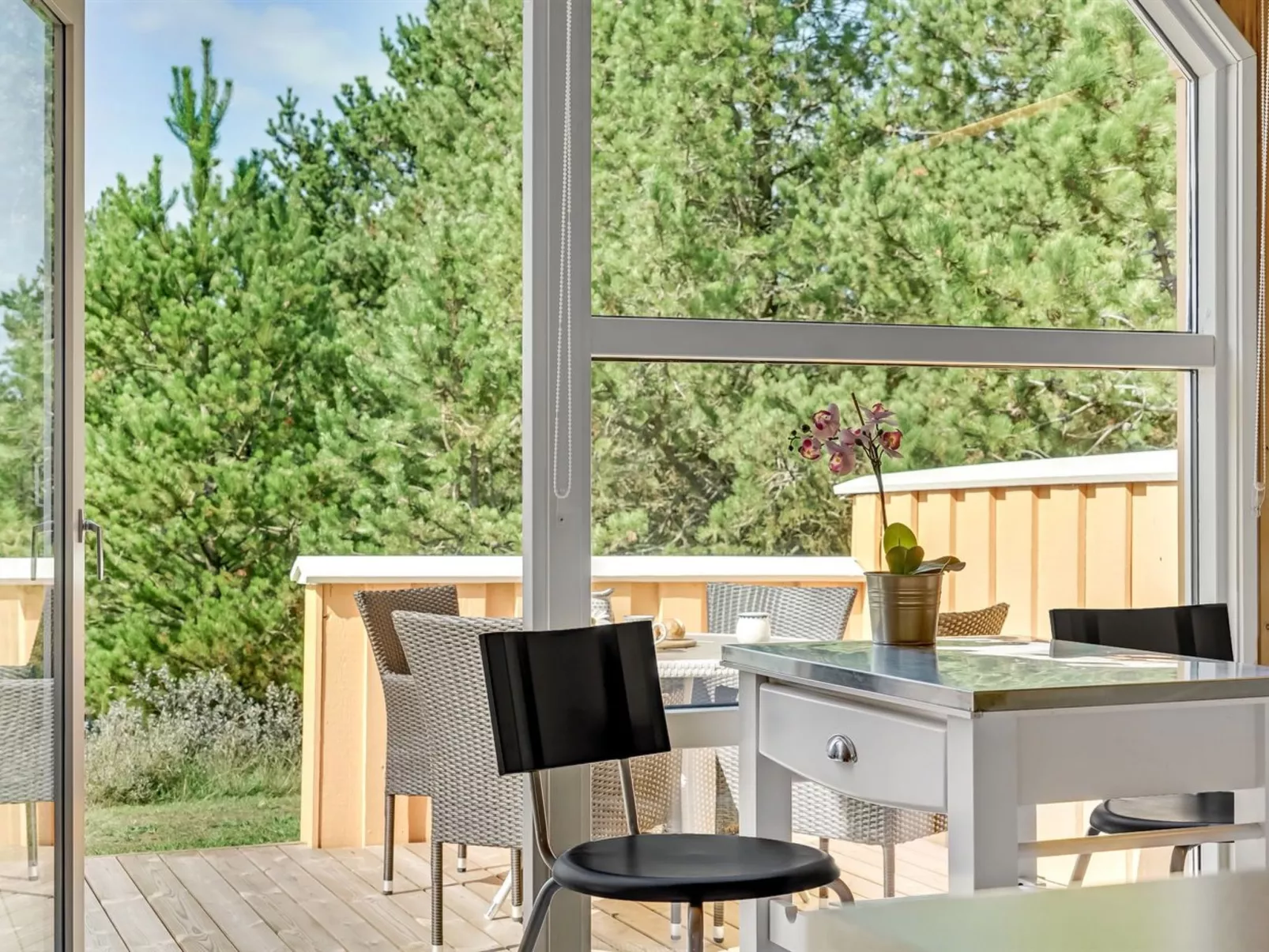 "Wale" - 3.3km from the sea-Binnen