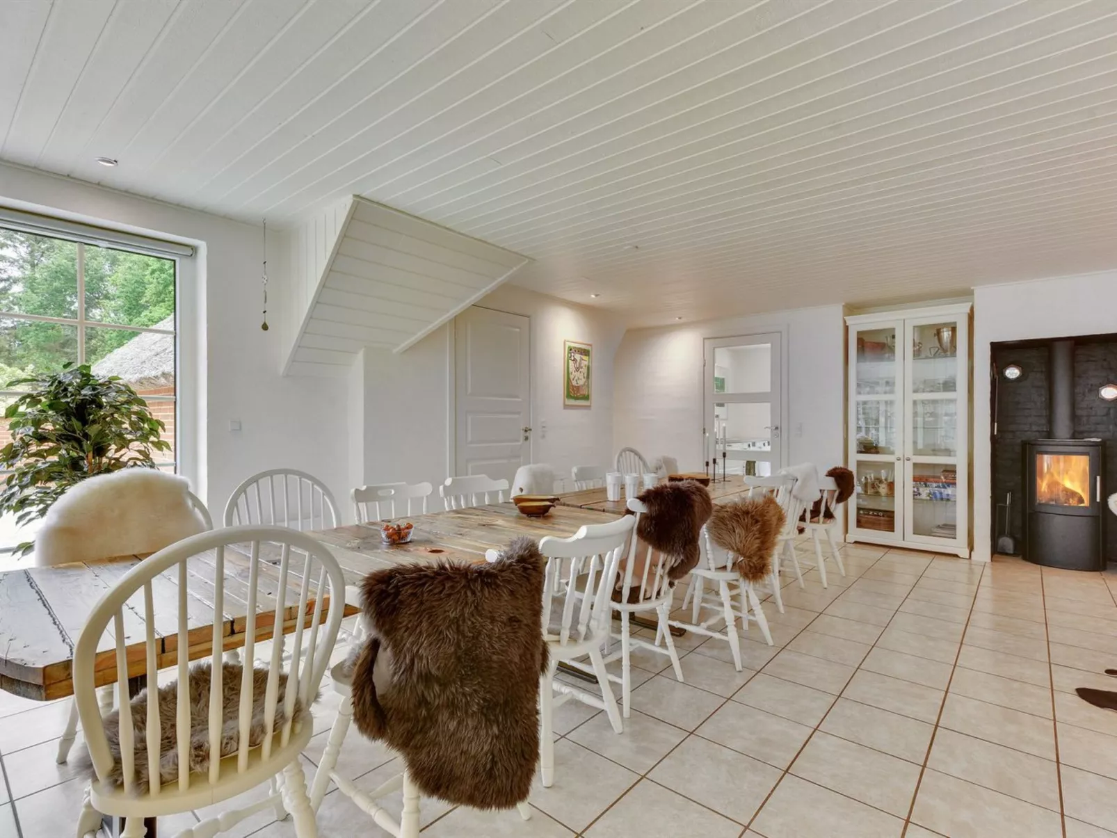 "Erla" - 2.3km from the sea-Binnen