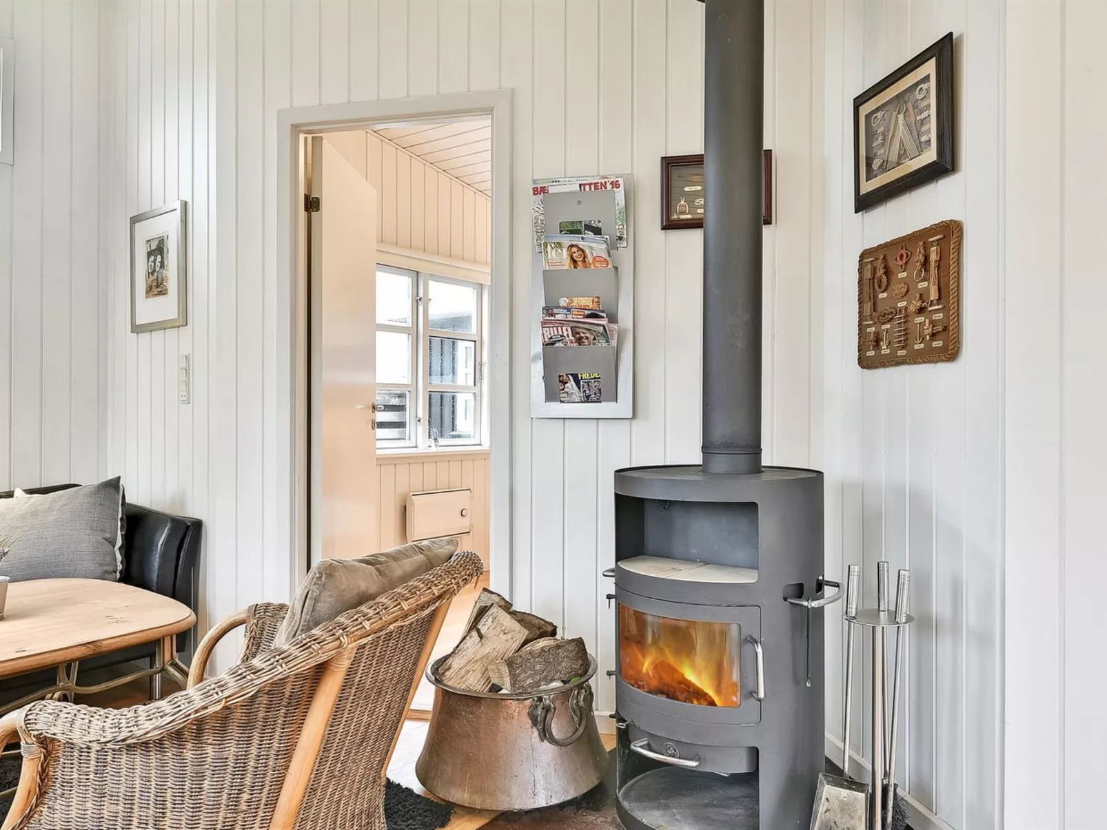 "Viljami" - 20m from the sea-Binnen